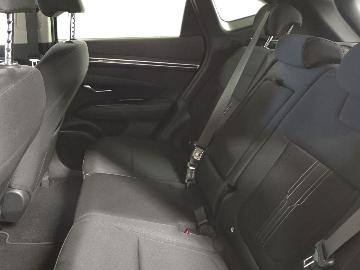 Billede af Hyundai Tucson 1,6 T-GDI  Plugin-hybrid Essential 4WD 265HK 5d 6g Aut.