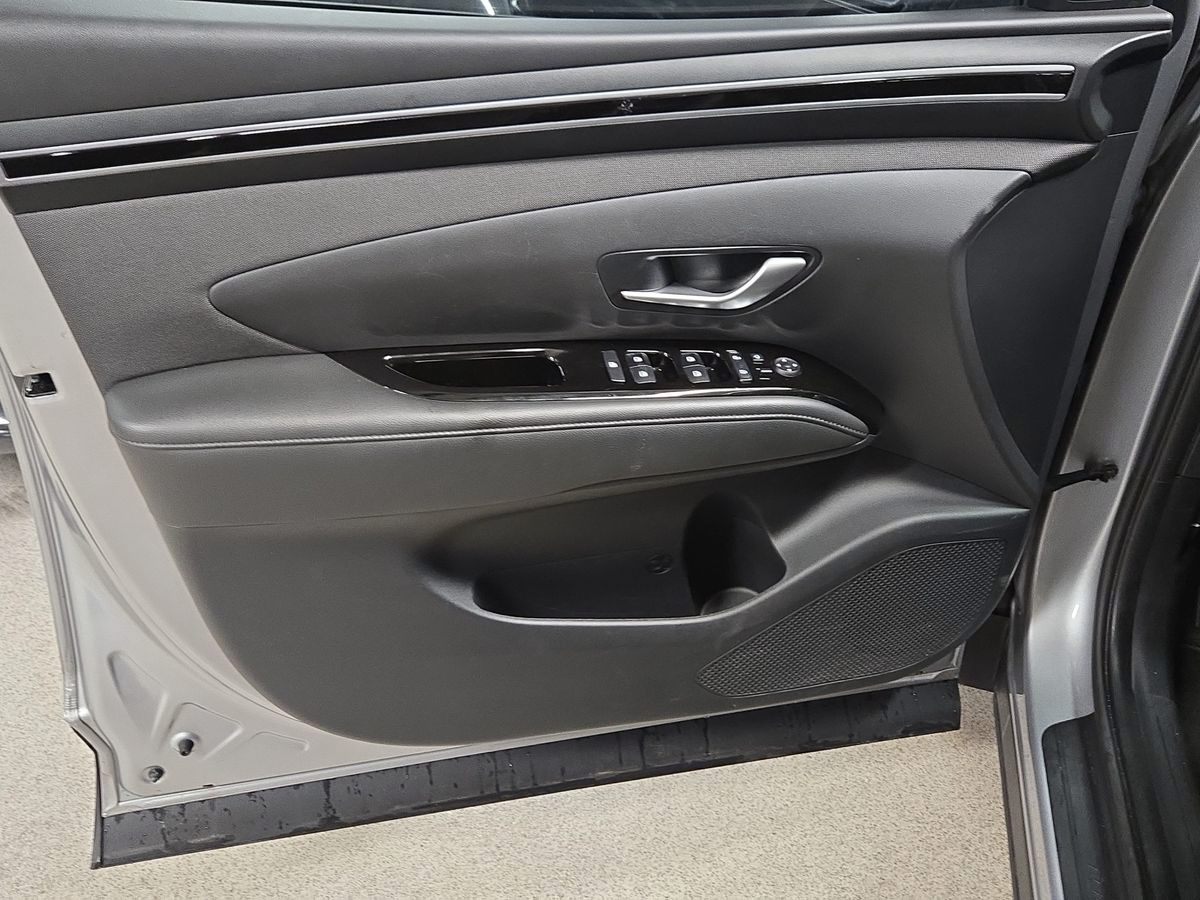 Billede af Hyundai Tucson 1,6 T-GDI  Plugin-hybrid Essential 4WD 265HK 5d 6g Aut.