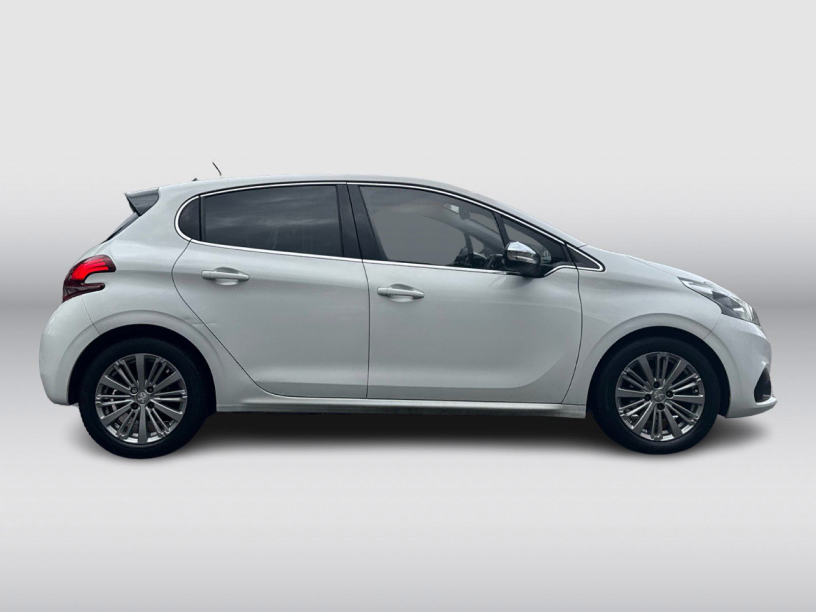 Billede af Peugeot 208 1,6 BlueHDi Allure 100HK 5d