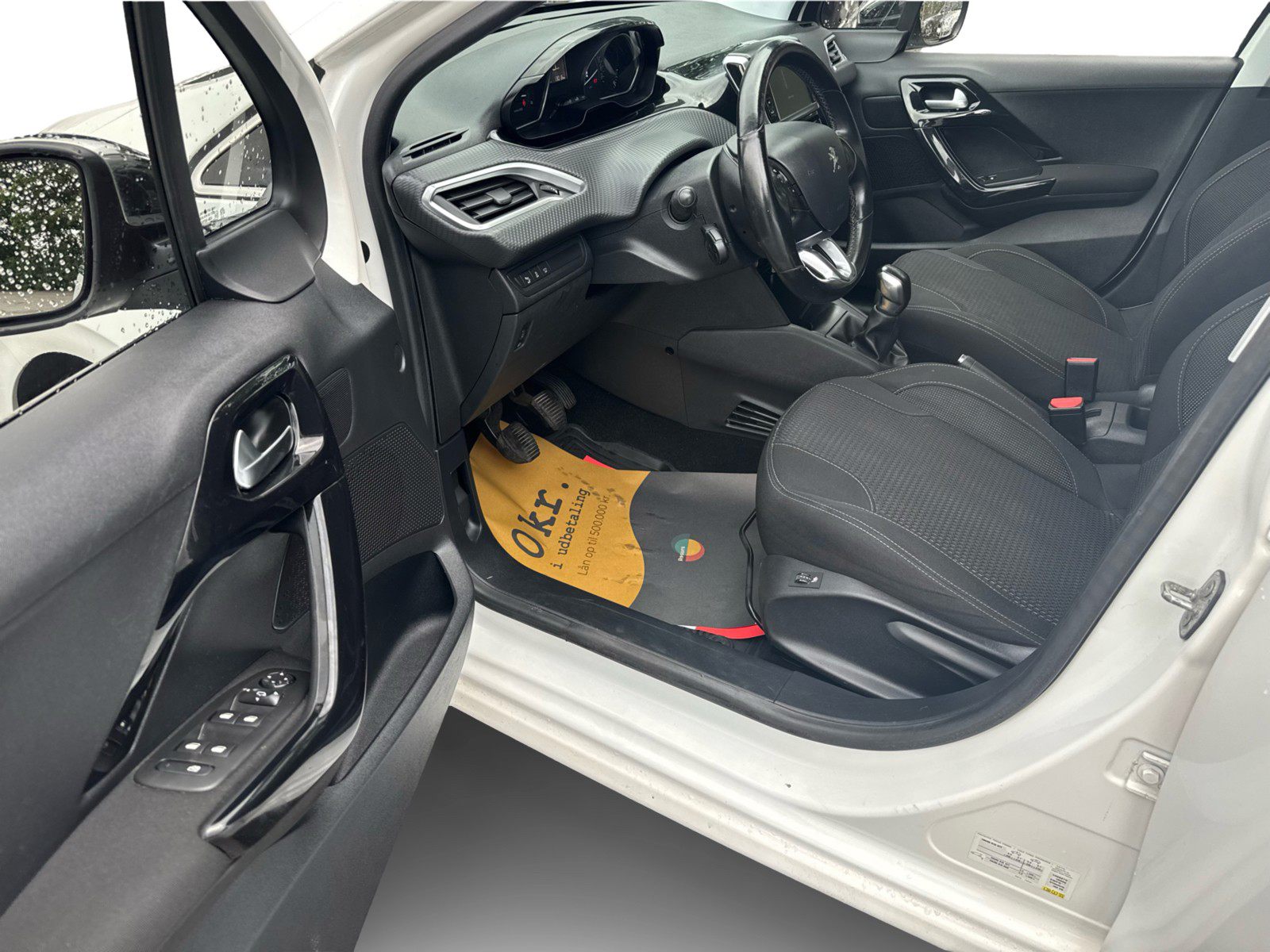Billede af Peugeot 208 1,6 BlueHDi Allure 100HK 5d