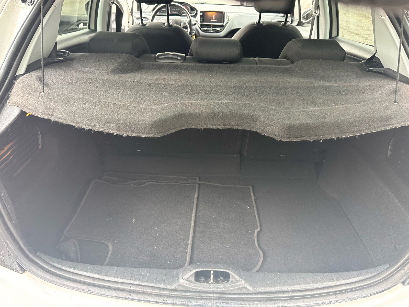 Billede af Peugeot 208 1,6 BlueHDi Allure 100HK 5d