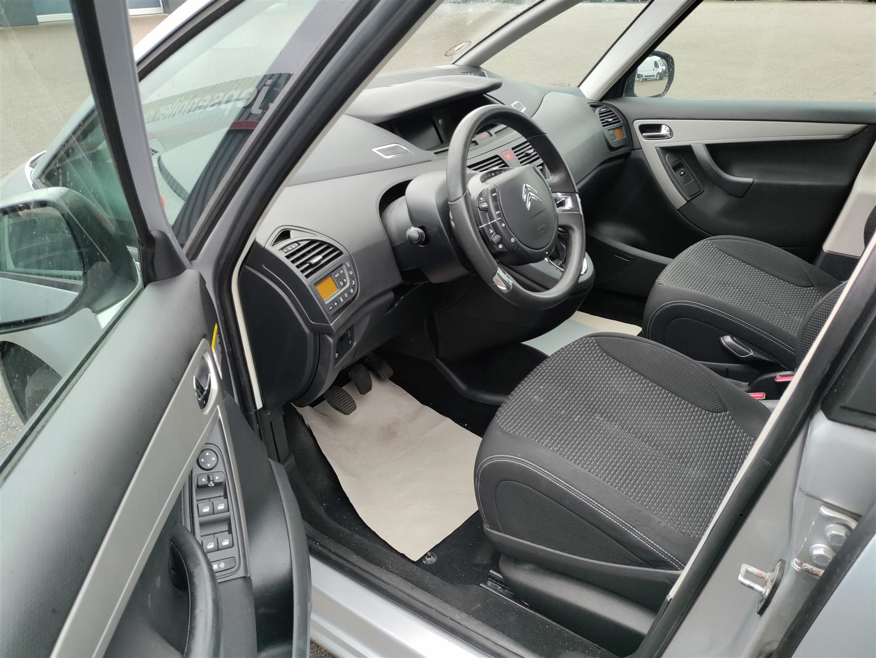 Billede af Citroën Grand C4 Picasso 1,6 HDI Seduction 110HK