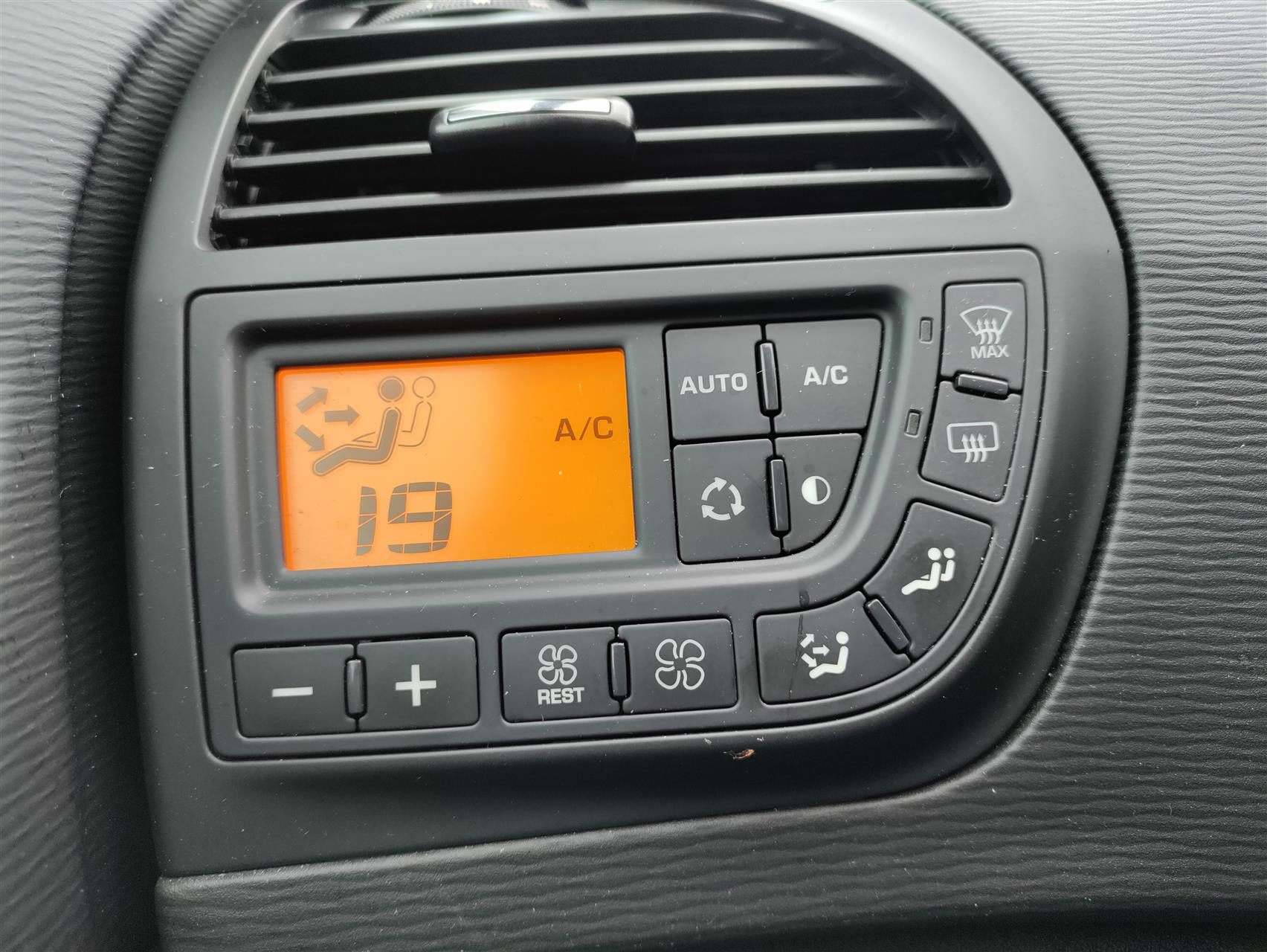 Billede af Citroën Grand C4 Picasso 1,6 HDI Seduction 110HK