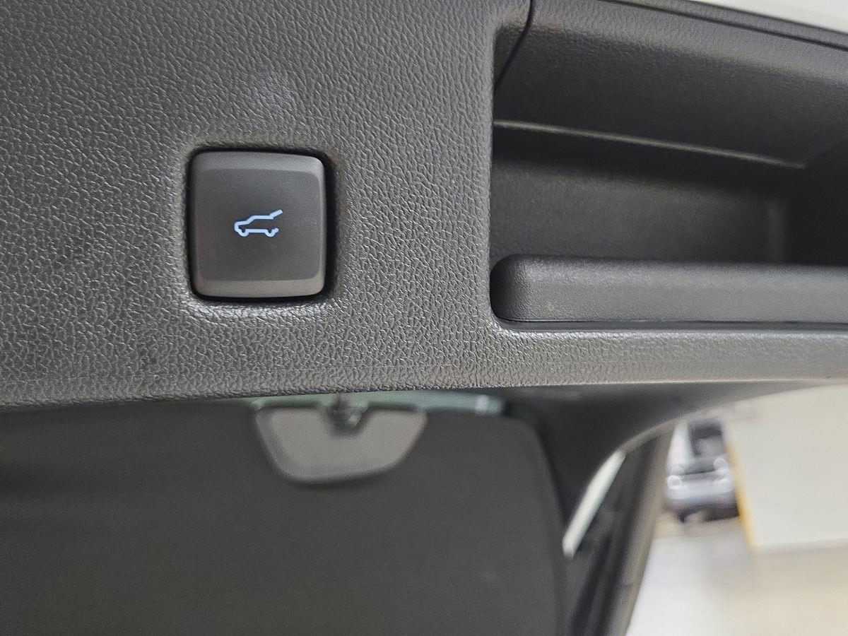 Billede af Ford Kuga VAN 2,5 B/EL Titanium X CVT 225HK 5d Trinl. Gear 