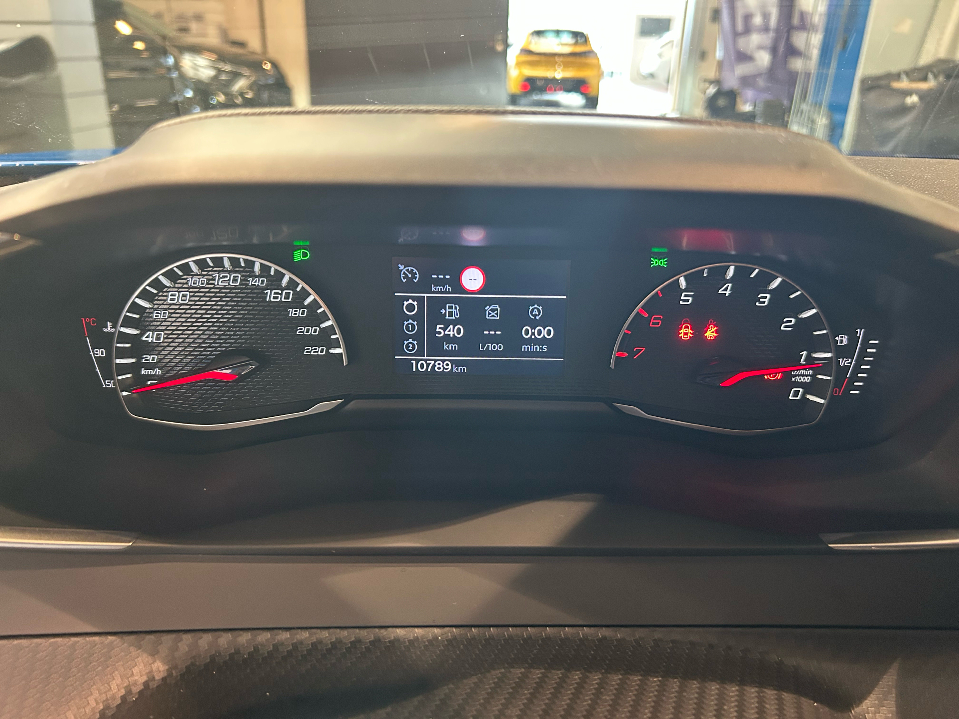 Billede af Peugeot 2008 1,2 PureTech Active+ 100HK 5d 6g