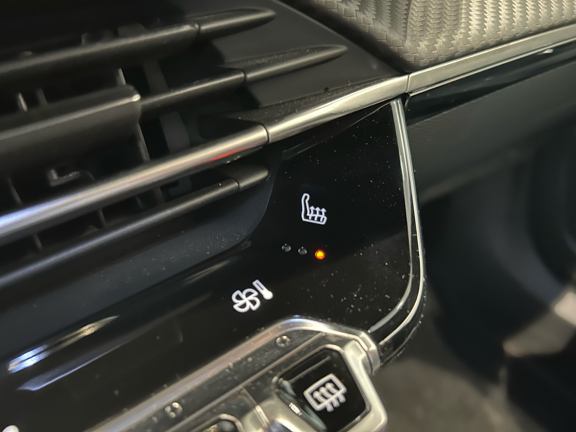 Billede af Peugeot 2008 1,2 PureTech Active+ 100HK 5d 6g