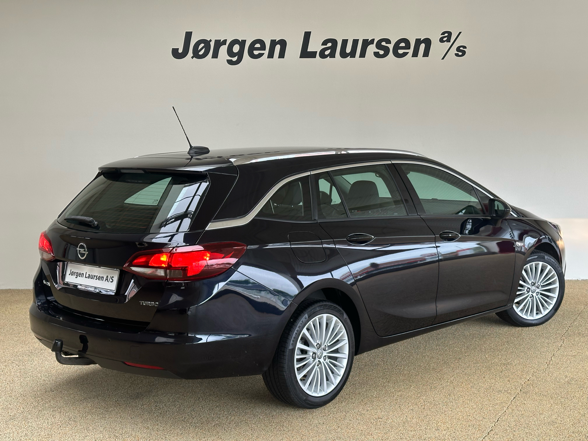 Billede af Opel Astra Sports Tourer 1,4 Turbo Innovation Start/Stop 150HK Stc 6g Aut.