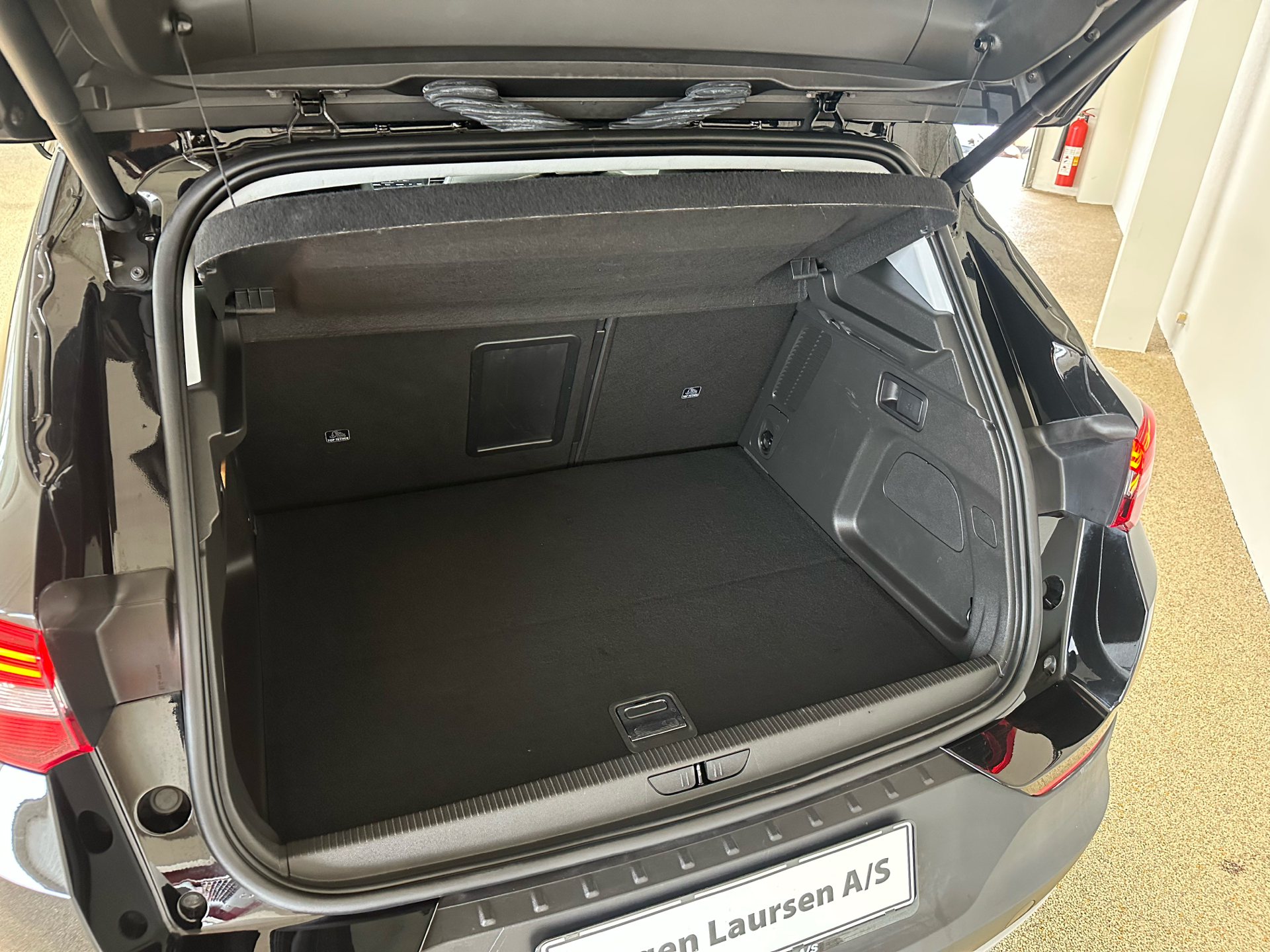 Billede af Opel Grandland X 1,6 PHEV  Plugin-hybrid Euro Limited 225HK 5d 8g Aut.