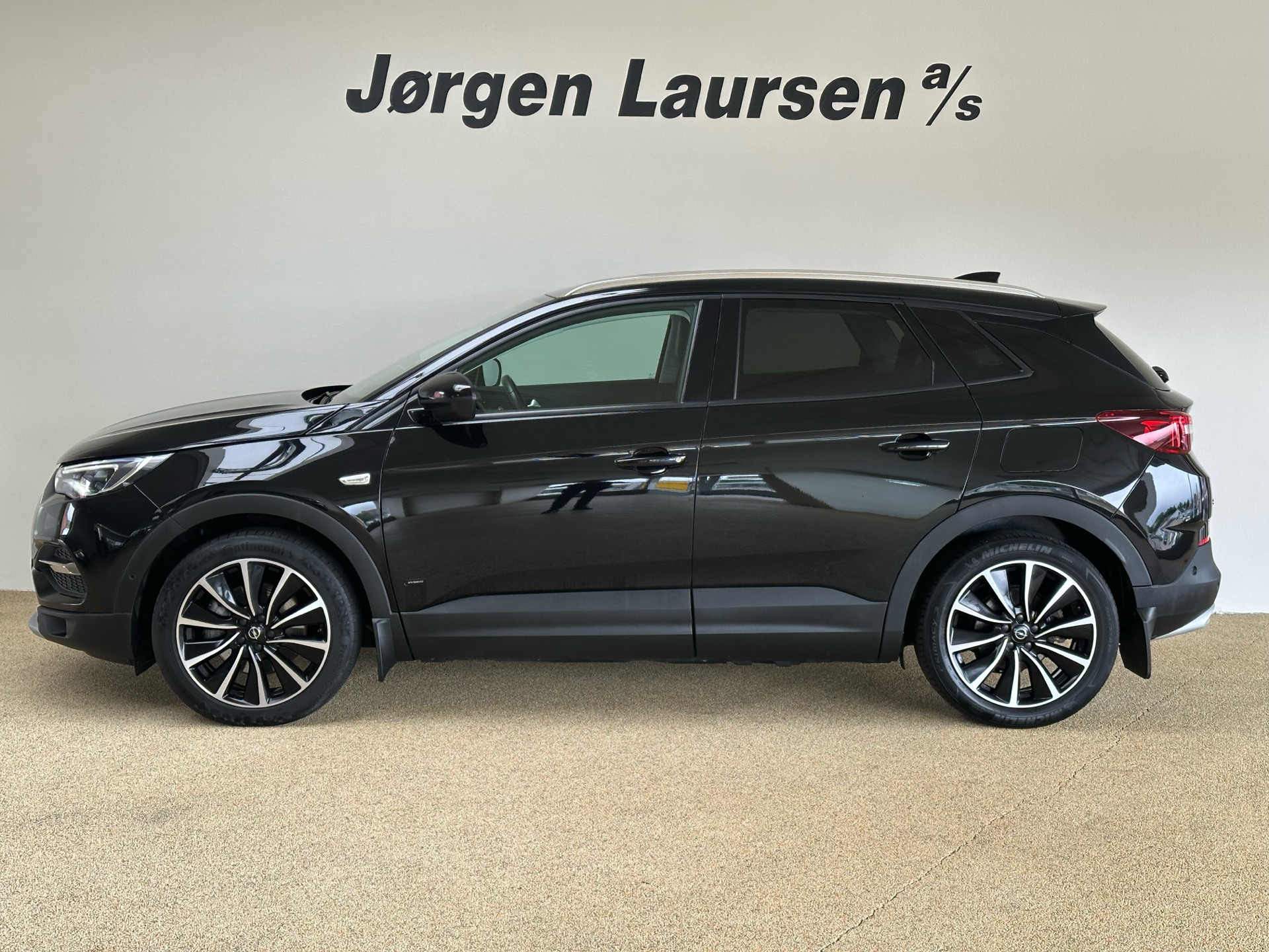 Billede af Opel Grandland X 1,6 PHEV  Plugin-hybrid Euro Limited 225HK 5d 8g Aut.