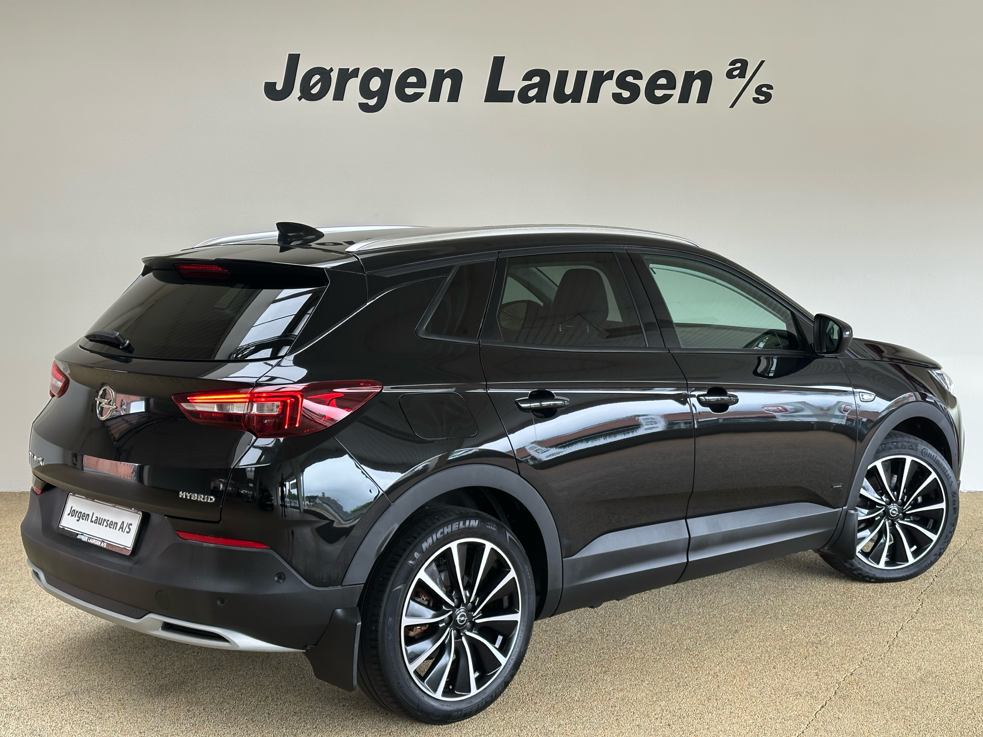 Billede af Opel Grandland X 1,6 PHEV  Plugin-hybrid Euro Limited 225HK 5d 8g Aut.