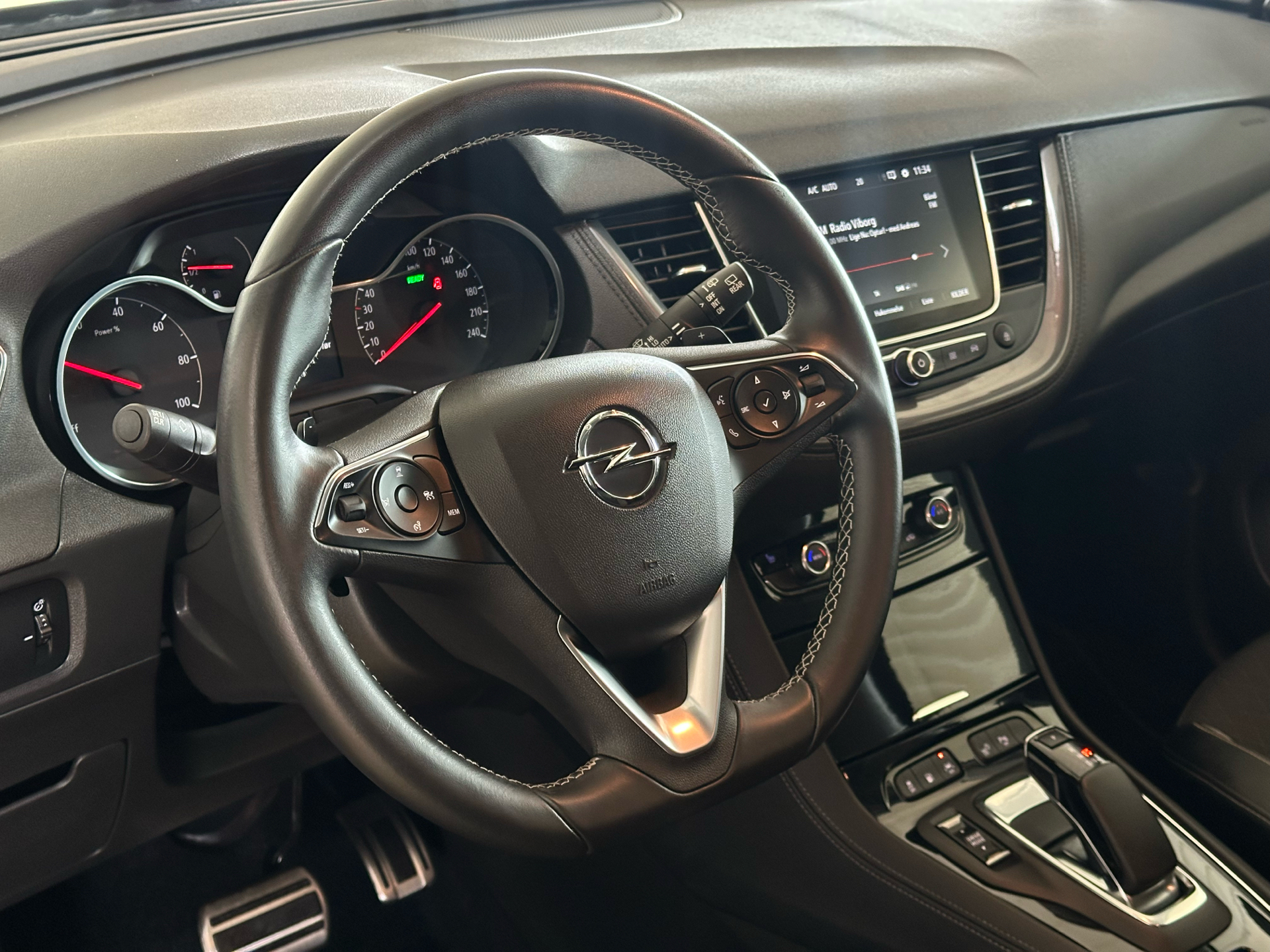 Billede af Opel Grandland X 1,6 PHEV  Plugin-hybrid Euro Limited 225HK 5d 8g Aut.