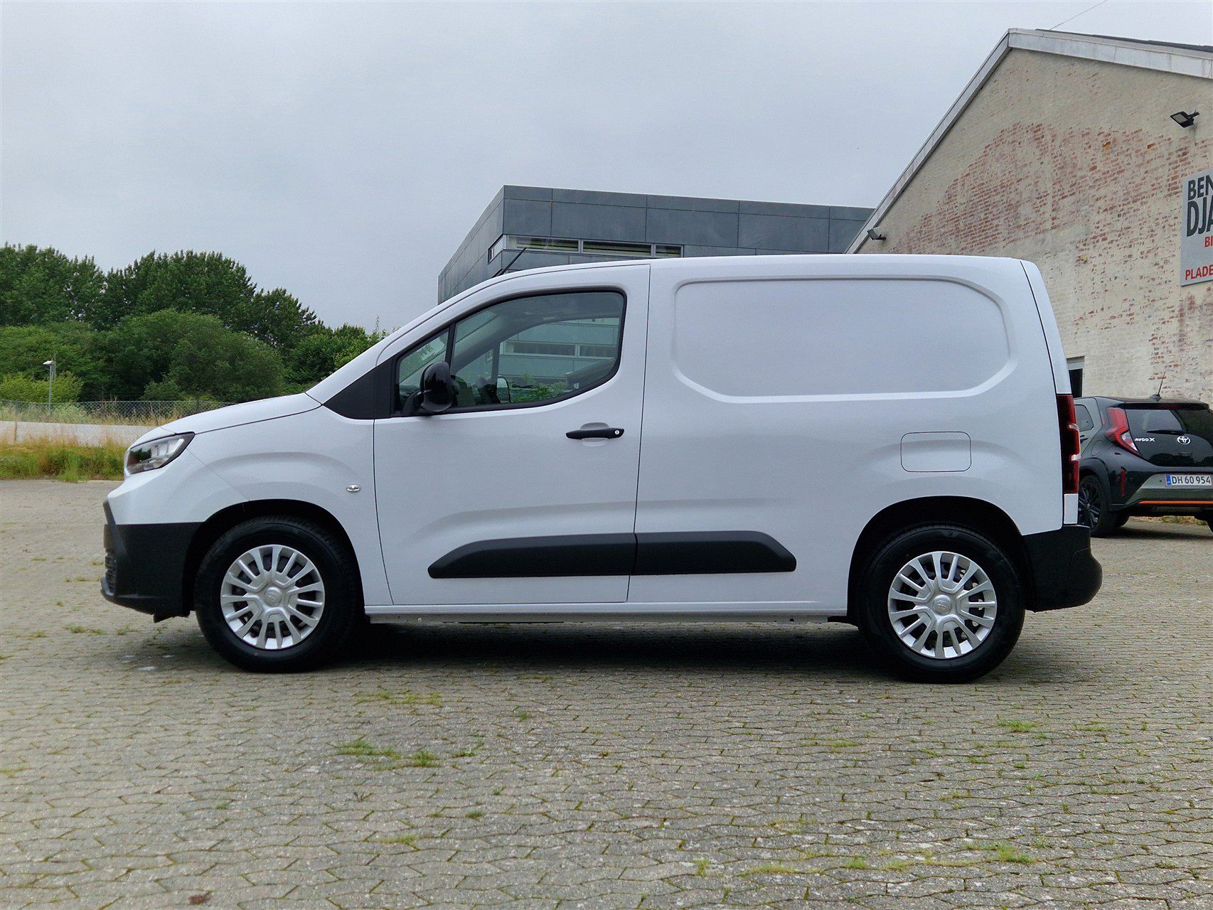 Billede af Toyota Proace City Electric Medium EL Comfort Master 1 Skydedør 136HK Van Aut.