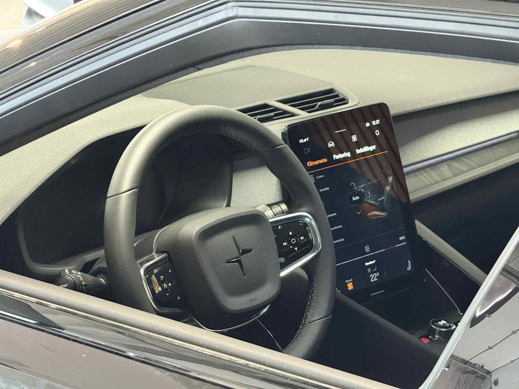 Billede af Polestar 2 EL Long range Single motor Plus 299HK 5d Aut.