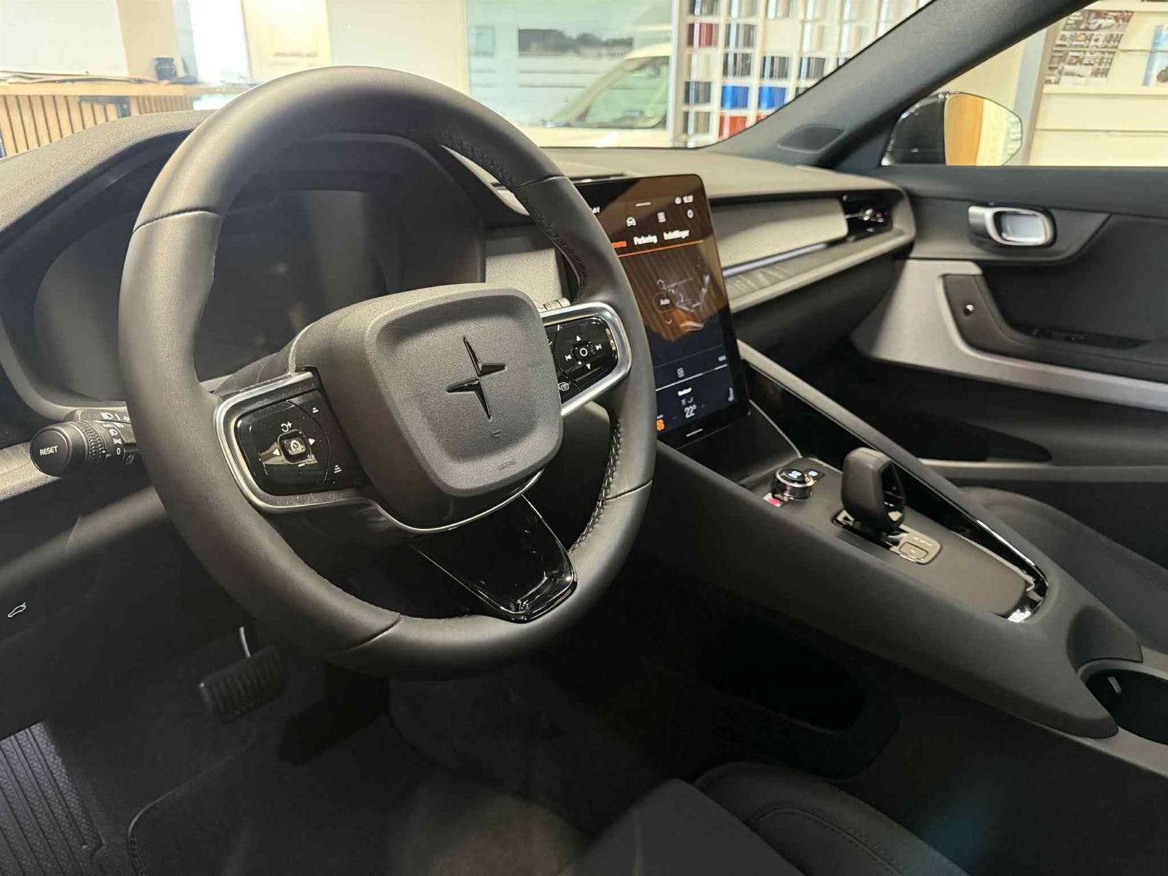 Billede af Polestar 2 EL Long range Single motor Plus 299HK 5d Aut.