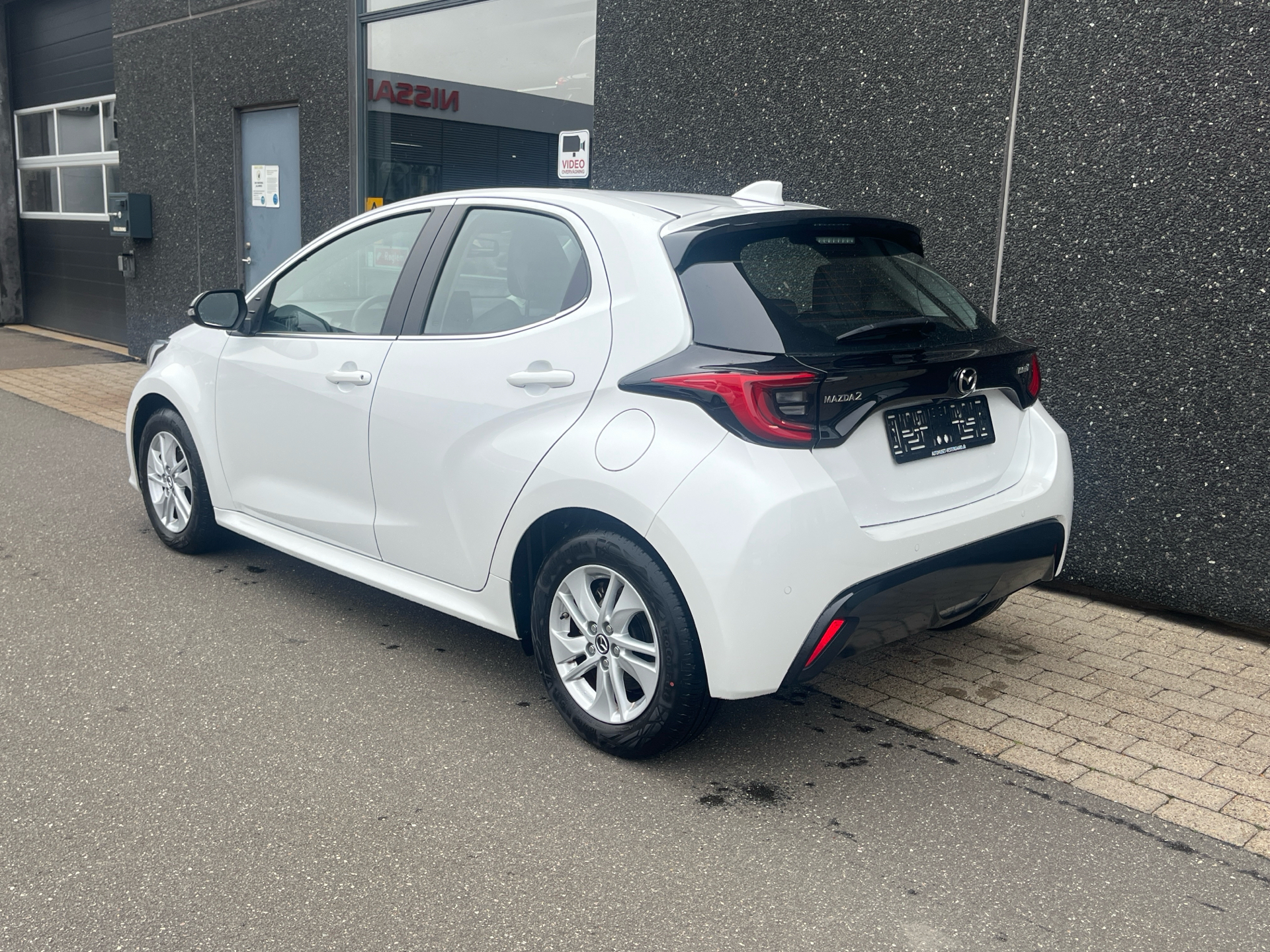 Billede af Mazda 2 1,5 VVT-I  Hybrid Agile Comfort & Safety Pack CVT 116HK 5d Trinl. Gear