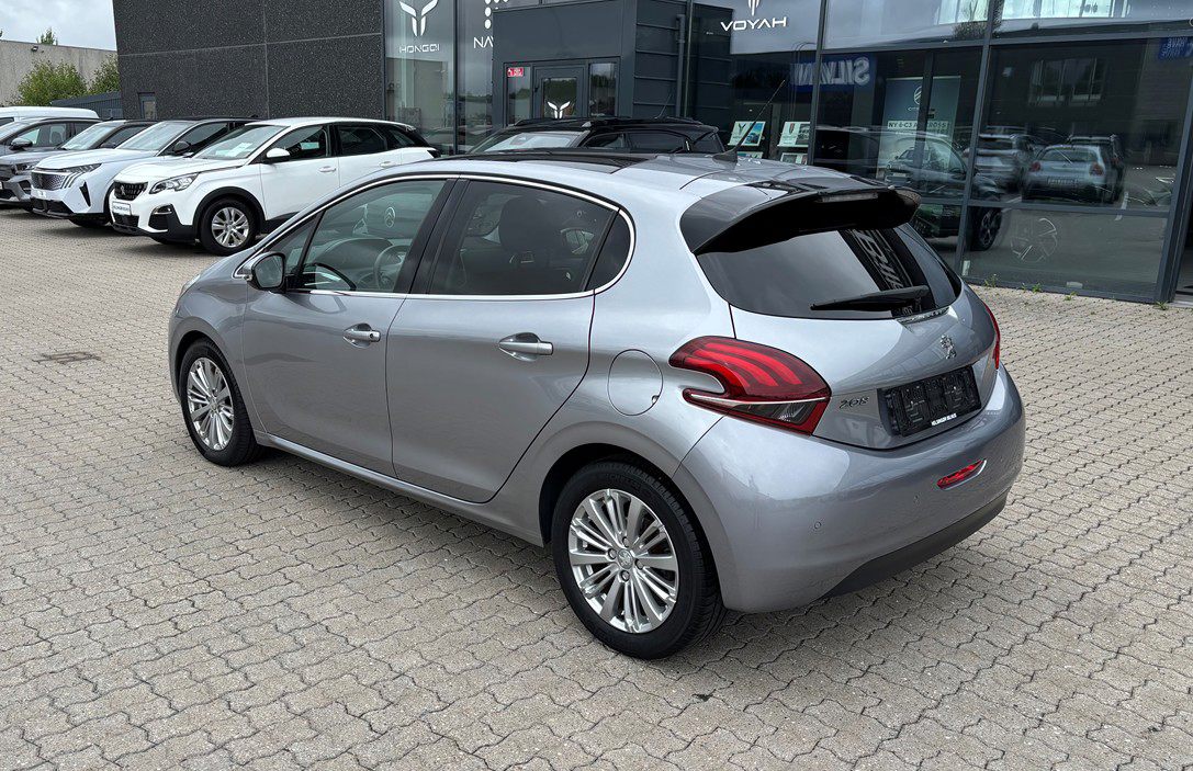 Billede af Peugeot 208 1,5 BlueHDi Privé 100HK 5d