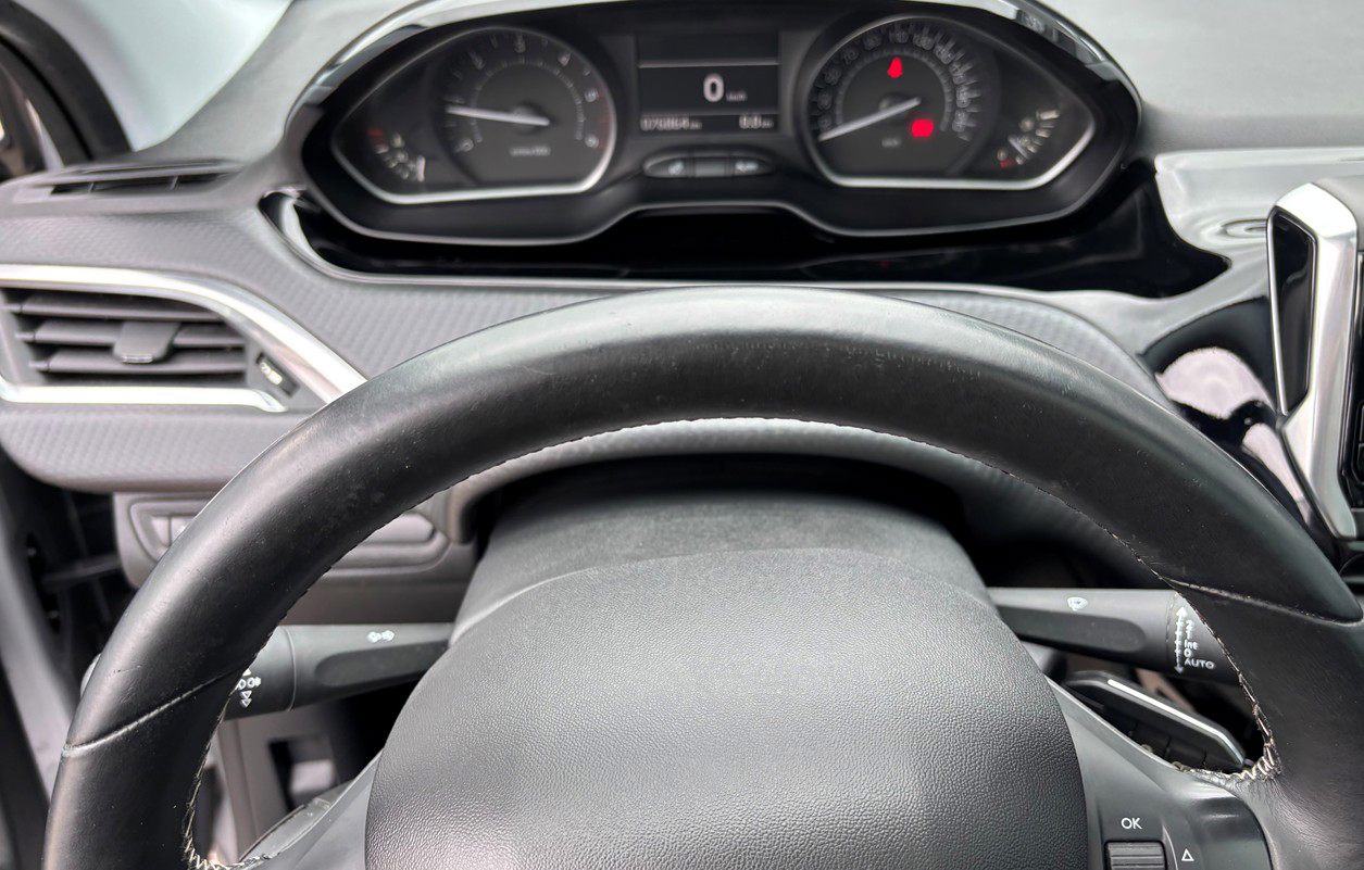 Billede af Peugeot 208 1,5 BlueHDi Privé 100HK 5d