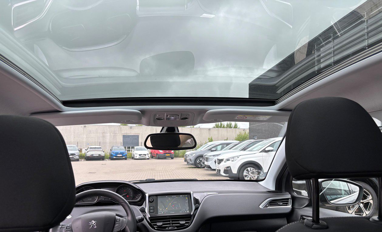 Billede af Peugeot 208 1,5 BlueHDi Privé 100HK 5d