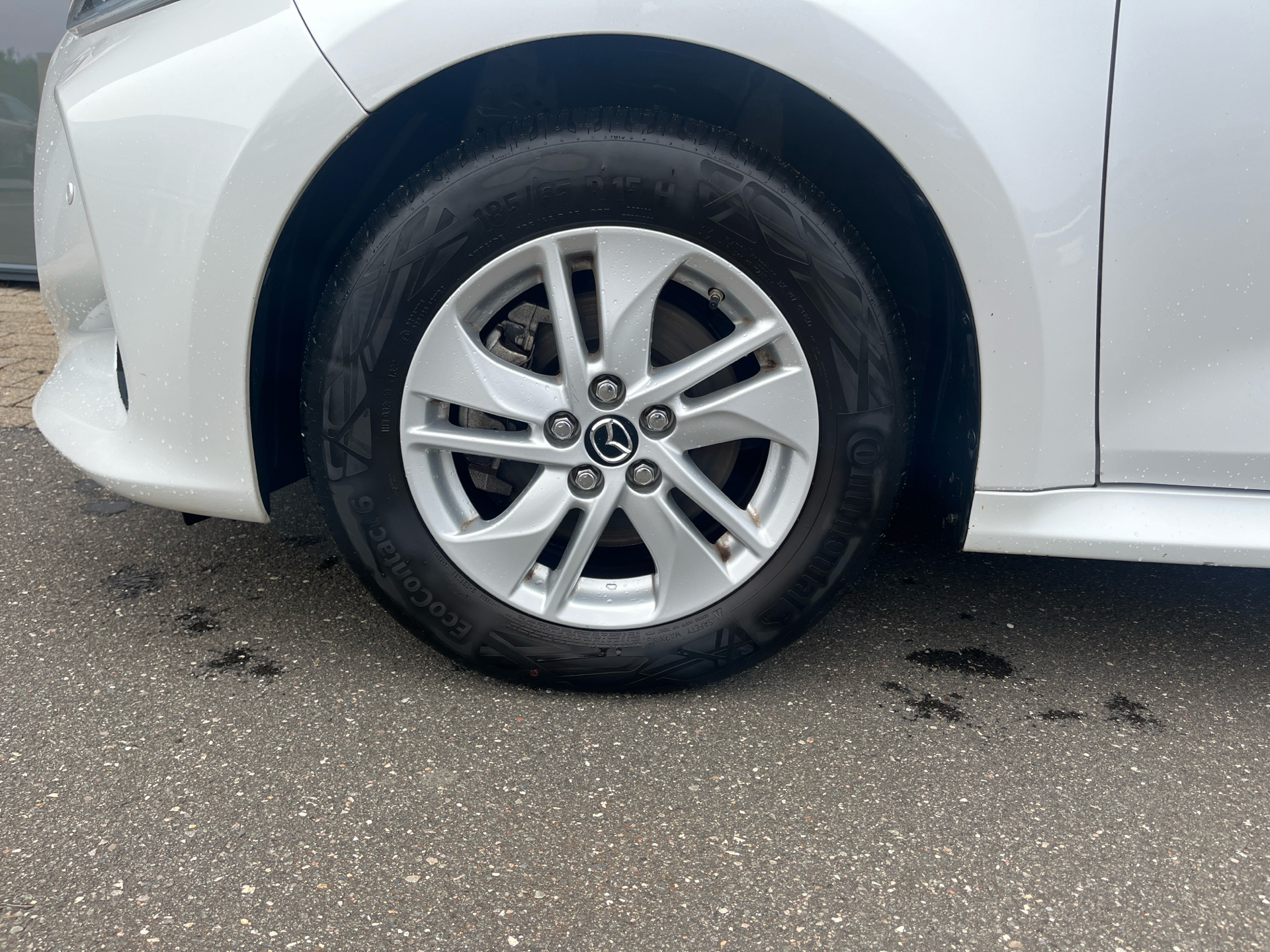 Billede af Mazda 2 1,5 VVT-I  Hybrid Agile Comfort & Safety Pack CVT 116HK 5d Trinl. Gear