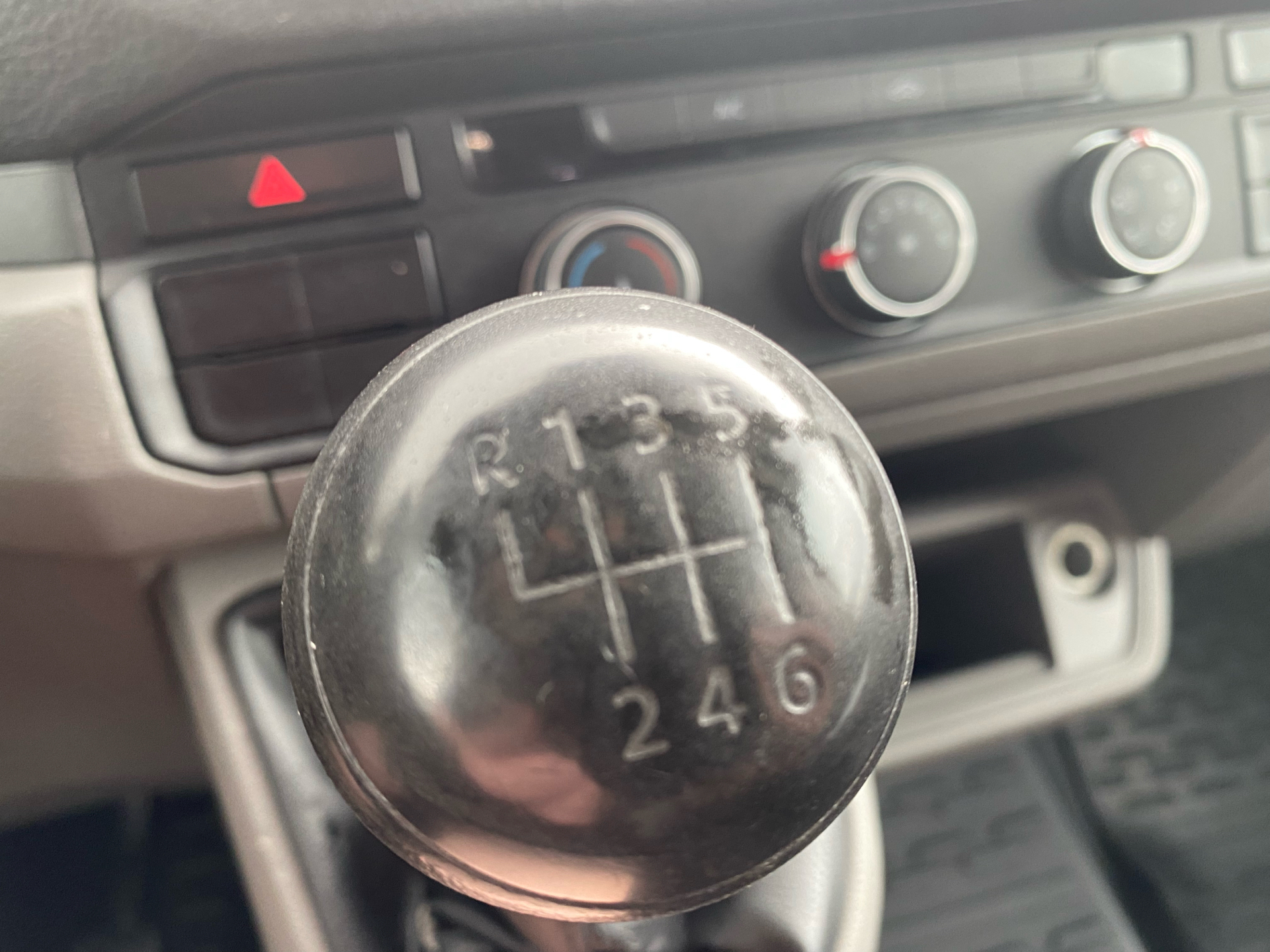 Billede af VW Crafter 30 L3H2 2,0 TDI SCR 140HK Van 6g