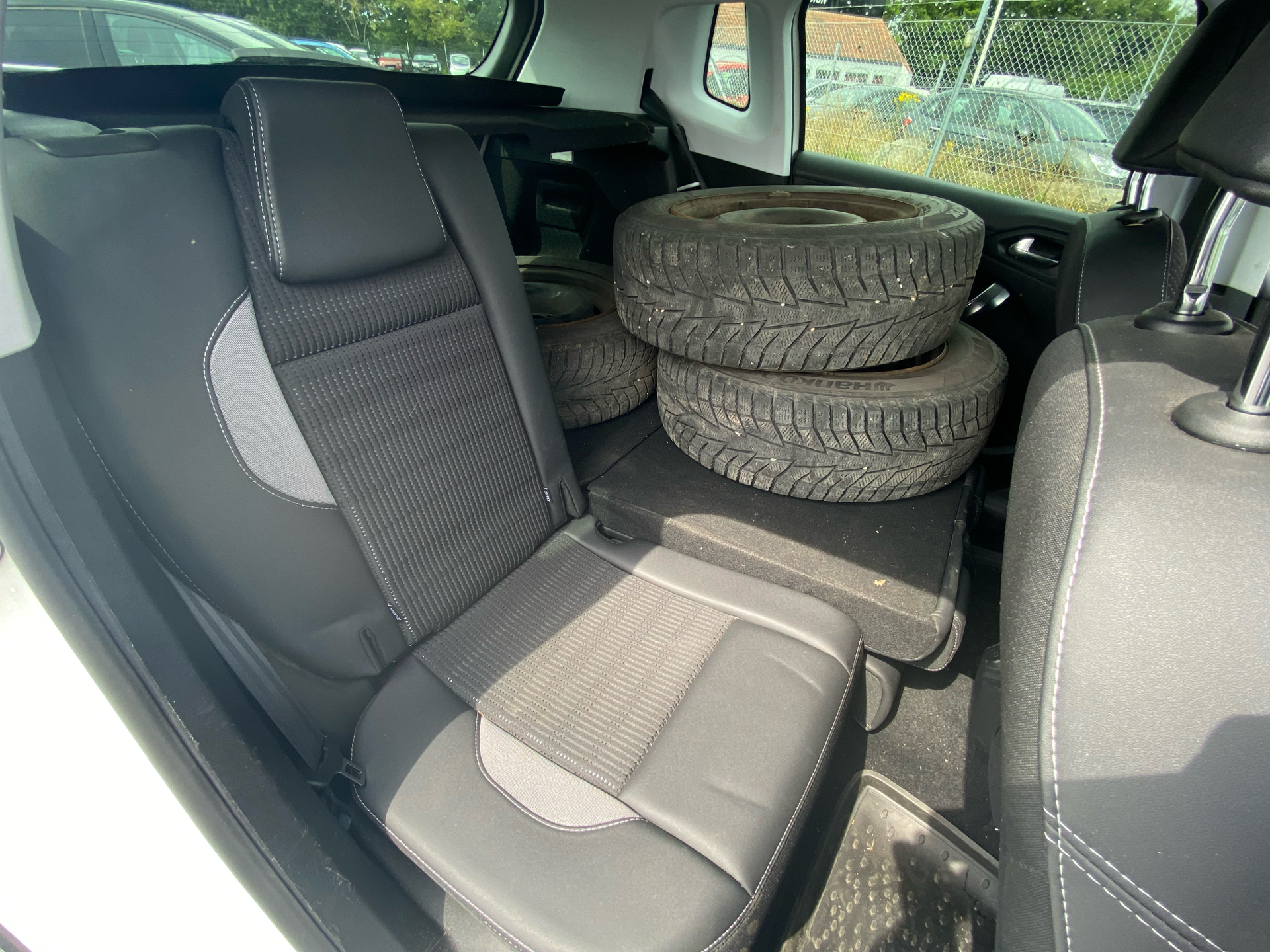 Billede af Peugeot 2008 1,2 e-THP Allure EAT6 110HK 6g Aut.