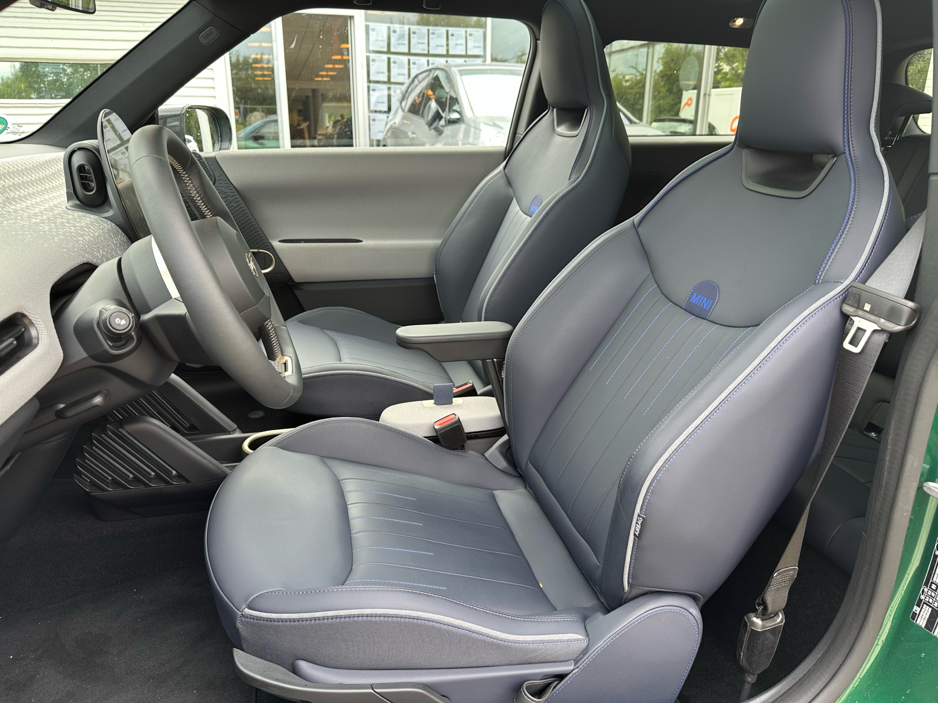 Billede af Mini Cooper SE EL Favoured Trim Option Level M 218HK 3d Aut.