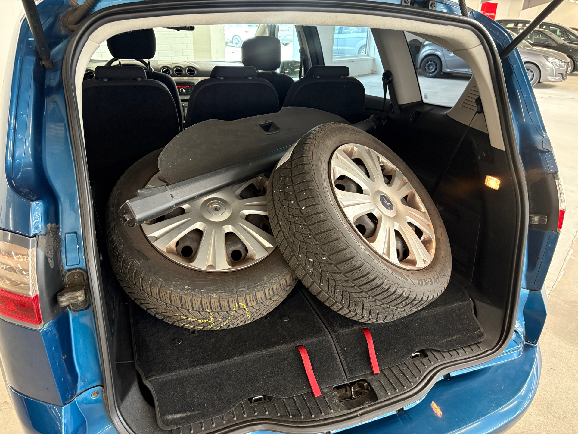 Billede af Ford S-Max 2,0 Ambiente 145HK