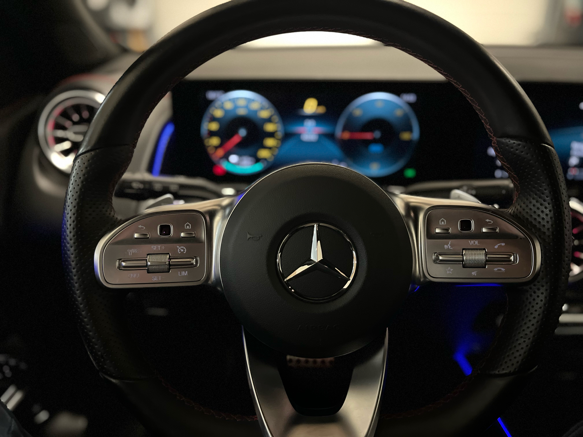 Billede af Mercedes-Benz EQB 250 EL AMG Line 190HK 5d Aut.