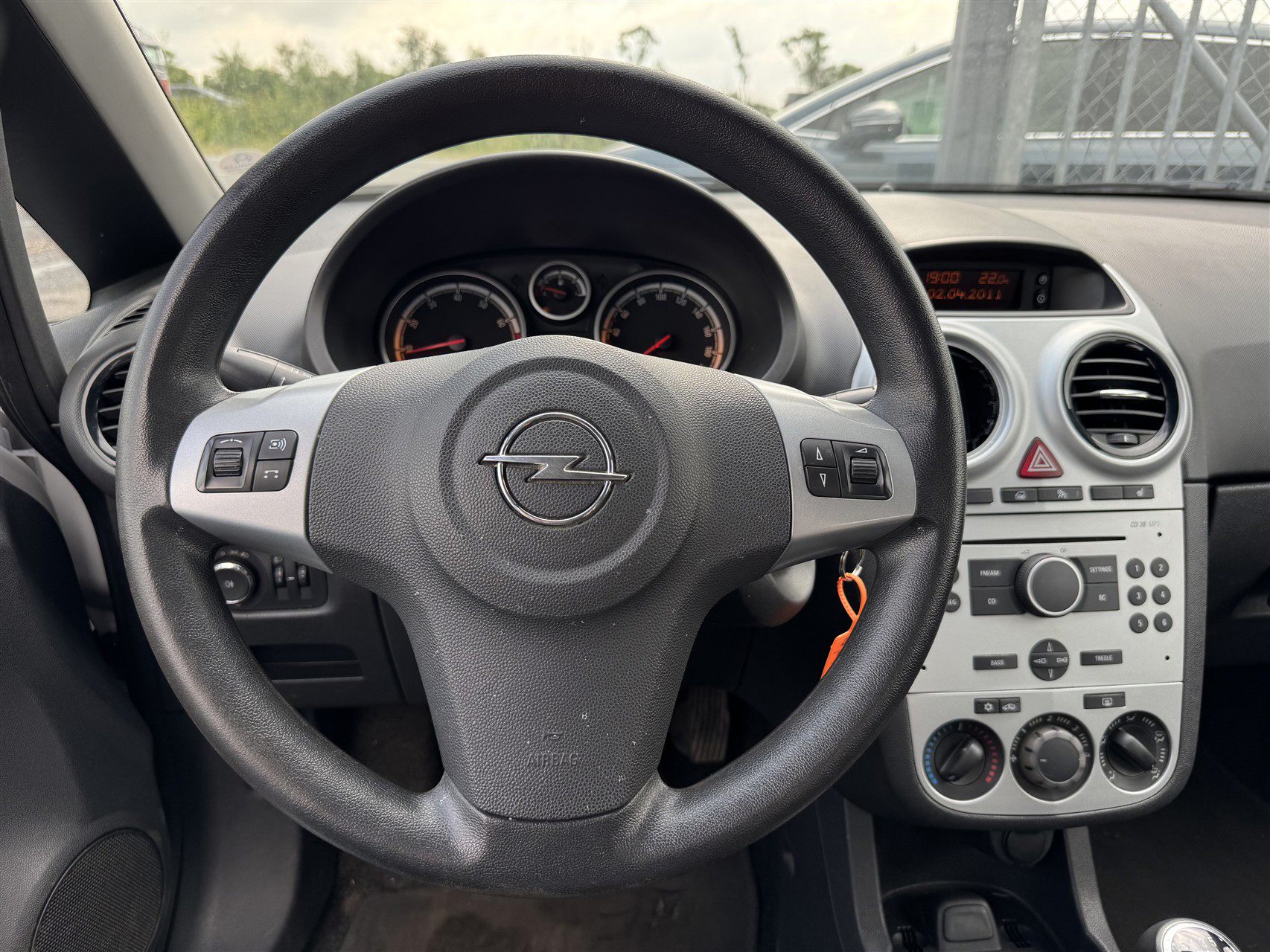 Billede af Opel Corsa 1,0 Twinport Edition 100 65HK 5d