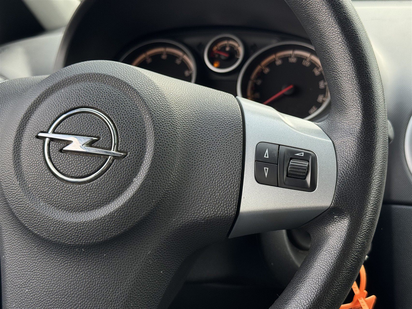 Billede af Opel Corsa 1,0 Twinport Edition 100 65HK 5d
