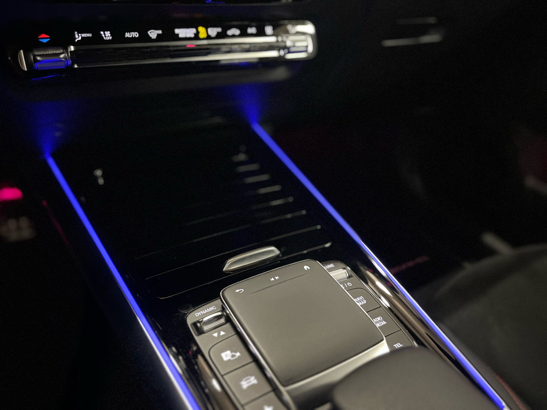 Billede af Mercedes-Benz EQA 250 EL AMG Line 190HK 5d Aut.