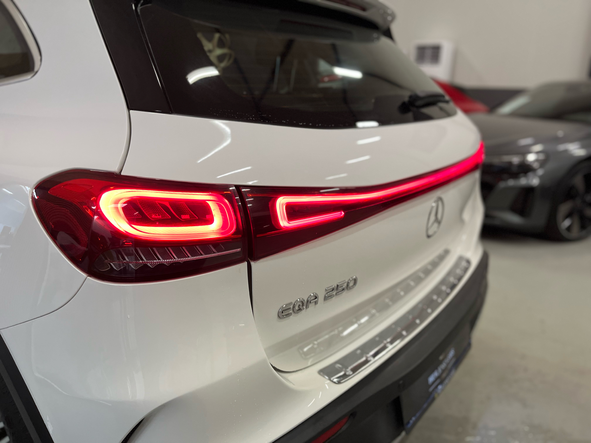 Billede af Mercedes-Benz EQA 250 EL AMG Line 190HK 5d Aut.