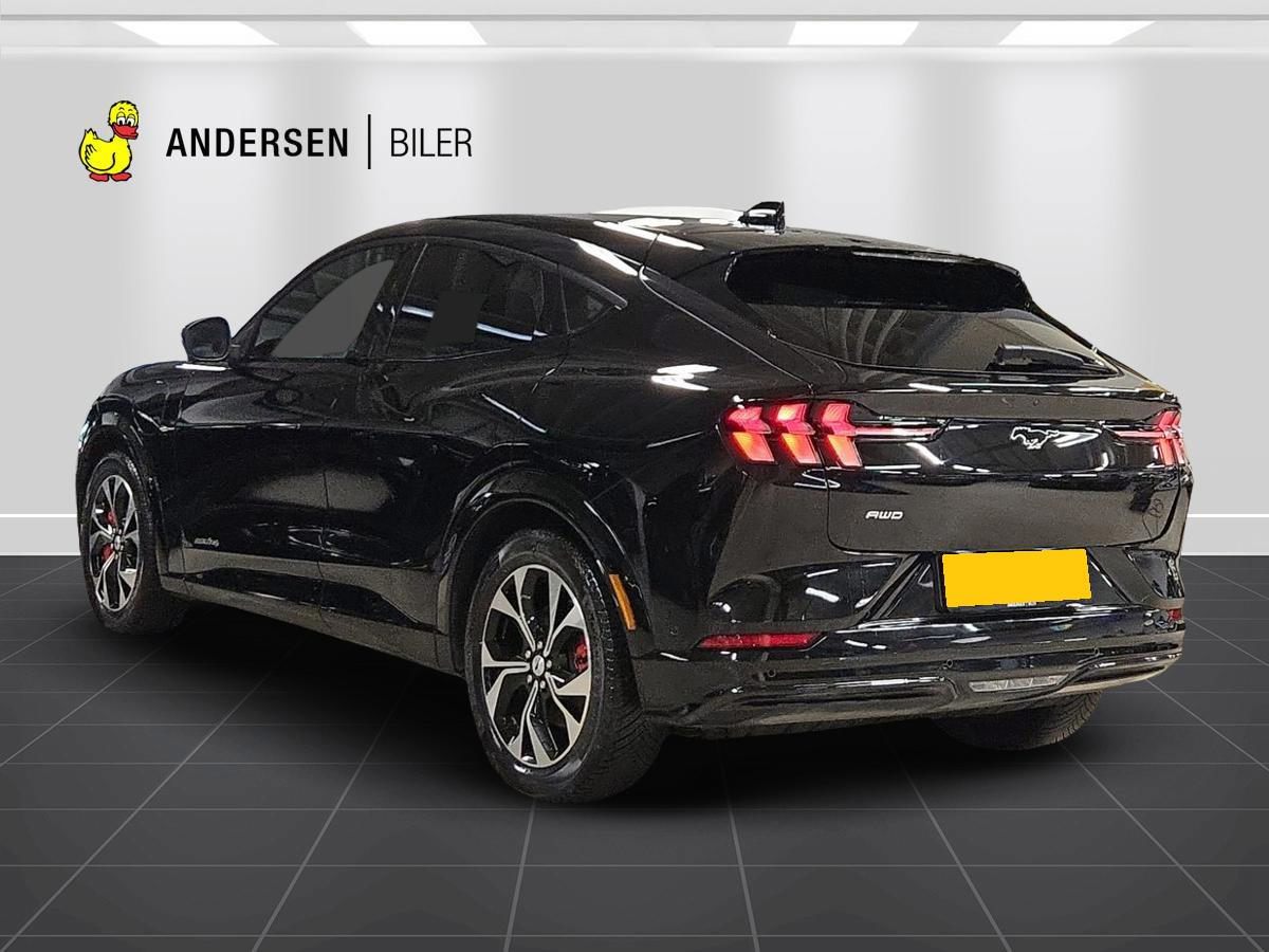 Billede af Ford Mustang Mach-E Van EL SR Premium 269HK Van Aut. 