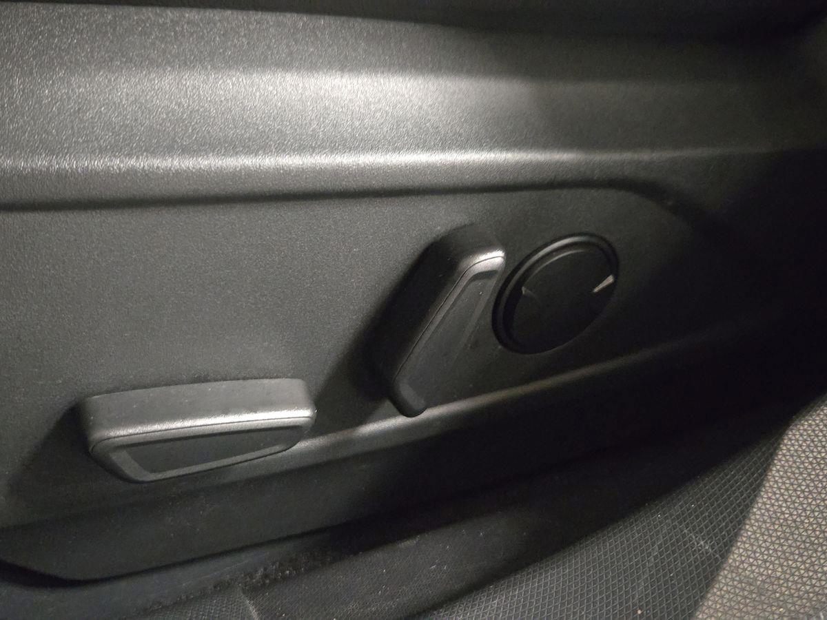 Billede af Ford Mustang Mach-E Van EL SR Premium 269HK Van Aut. 