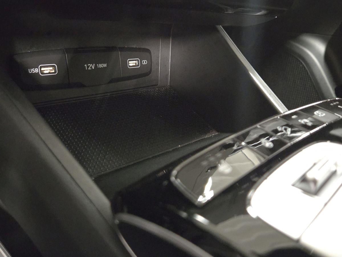 Billede af Hyundai Tucson Van 1,6 T-GDI Essential 4WD 265HK 5d Aut. 