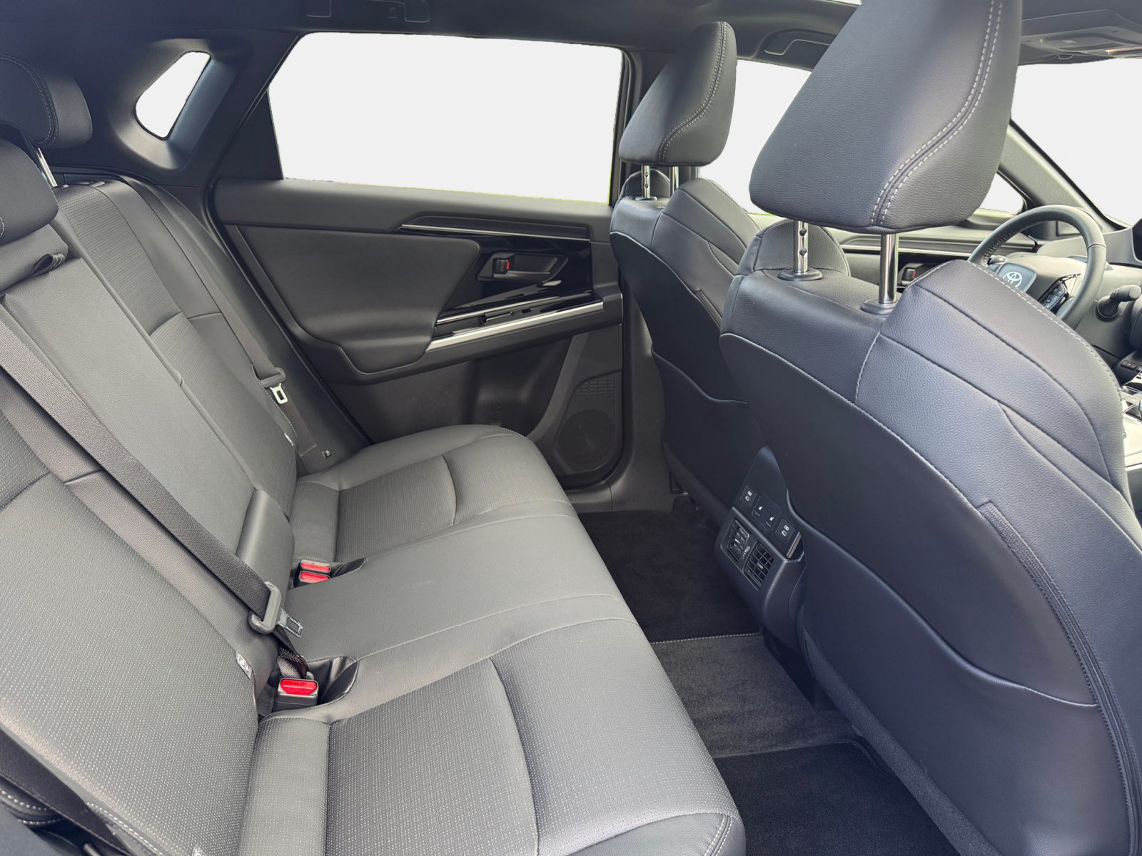 Billede af Toyota BZ4X EL Executive Premium AWD 218HK 5d Aut.