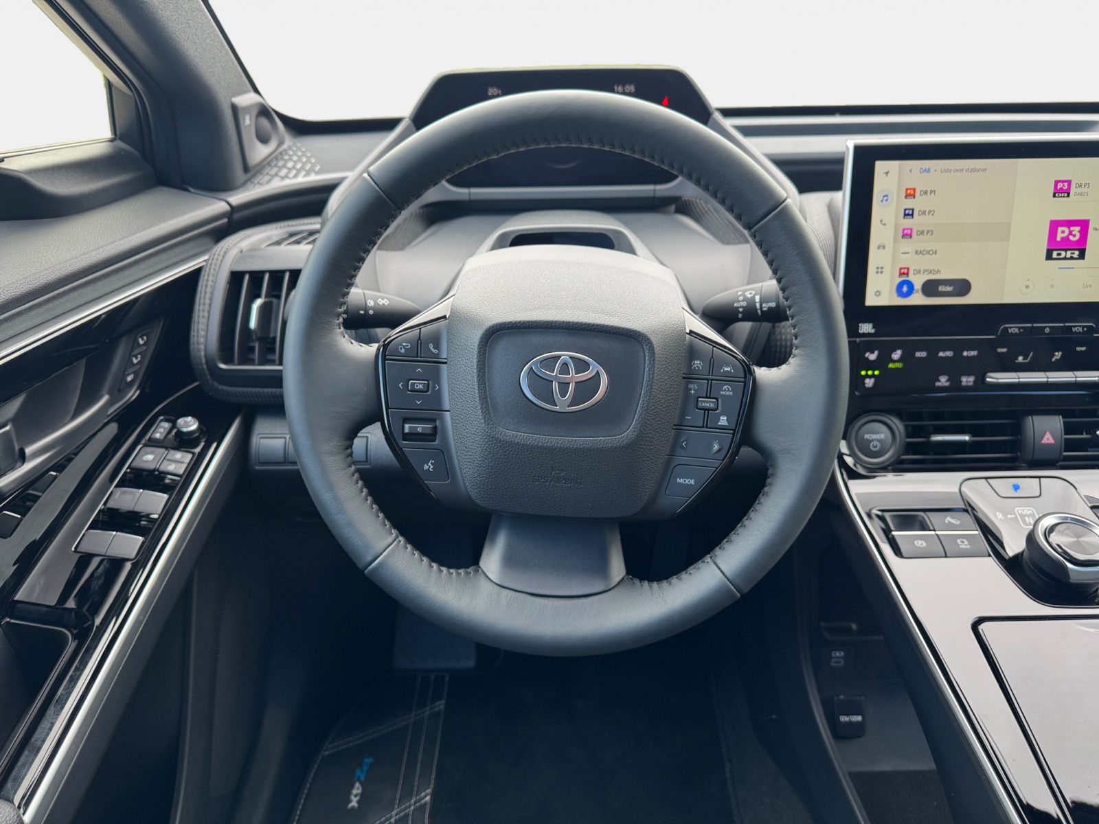 Billede af Toyota BZ4X EL Executive Premium AWD 218HK 5d Aut.