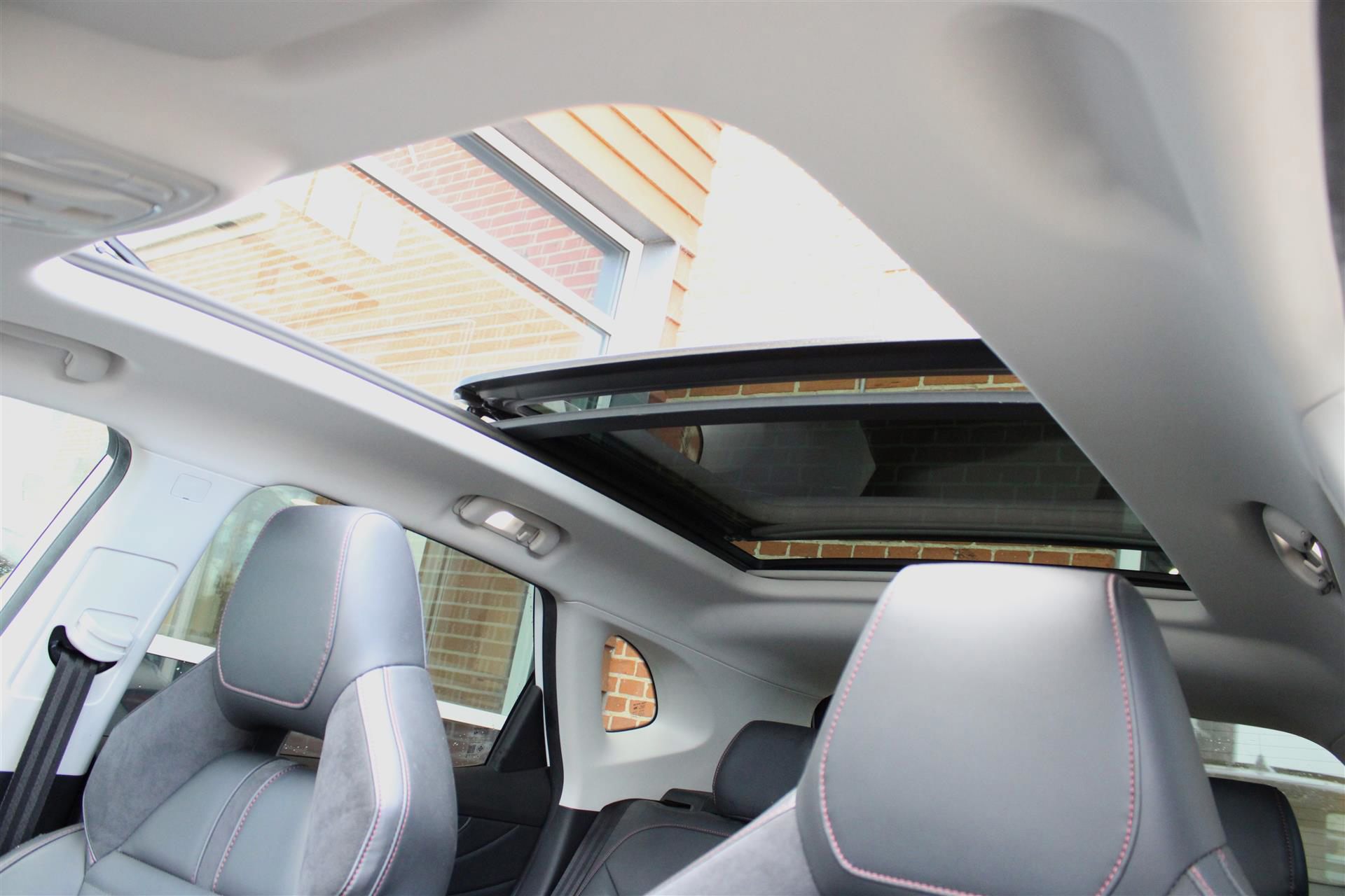 Billede af MG EHS 1,5 T GDI  Plugin-hybrid Luxury 258HK 5d 10g Aut.