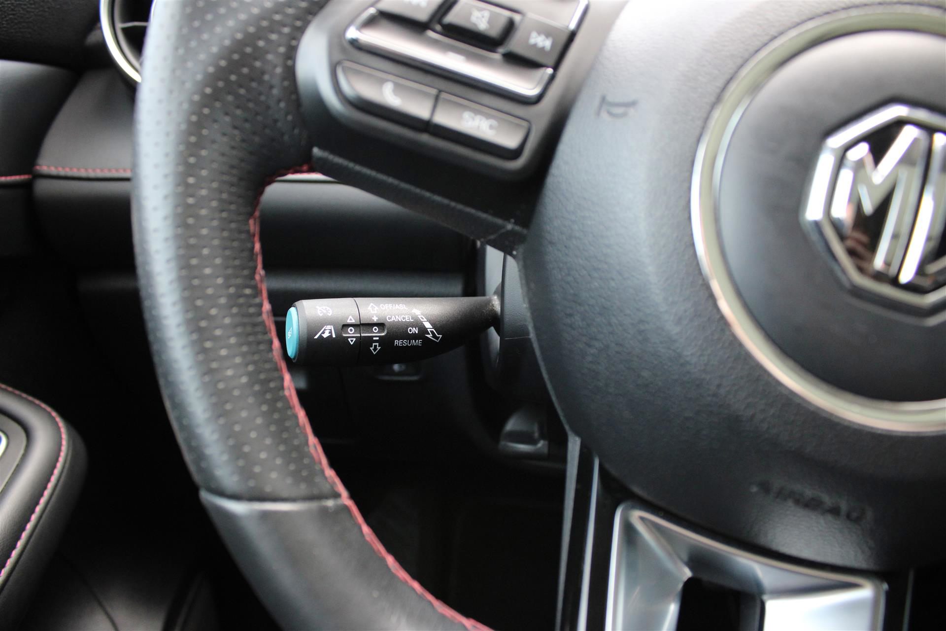 Billede af MG EHS 1,5 T GDI  Plugin-hybrid Luxury 258HK 5d 10g Aut.