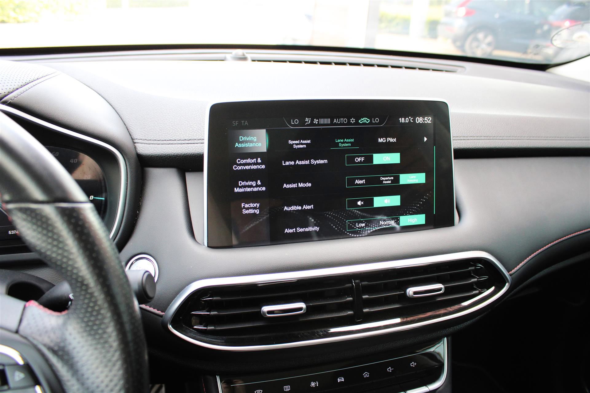 Billede af MG EHS 1,5 T GDI  Plugin-hybrid Luxury 258HK 5d 10g Aut.