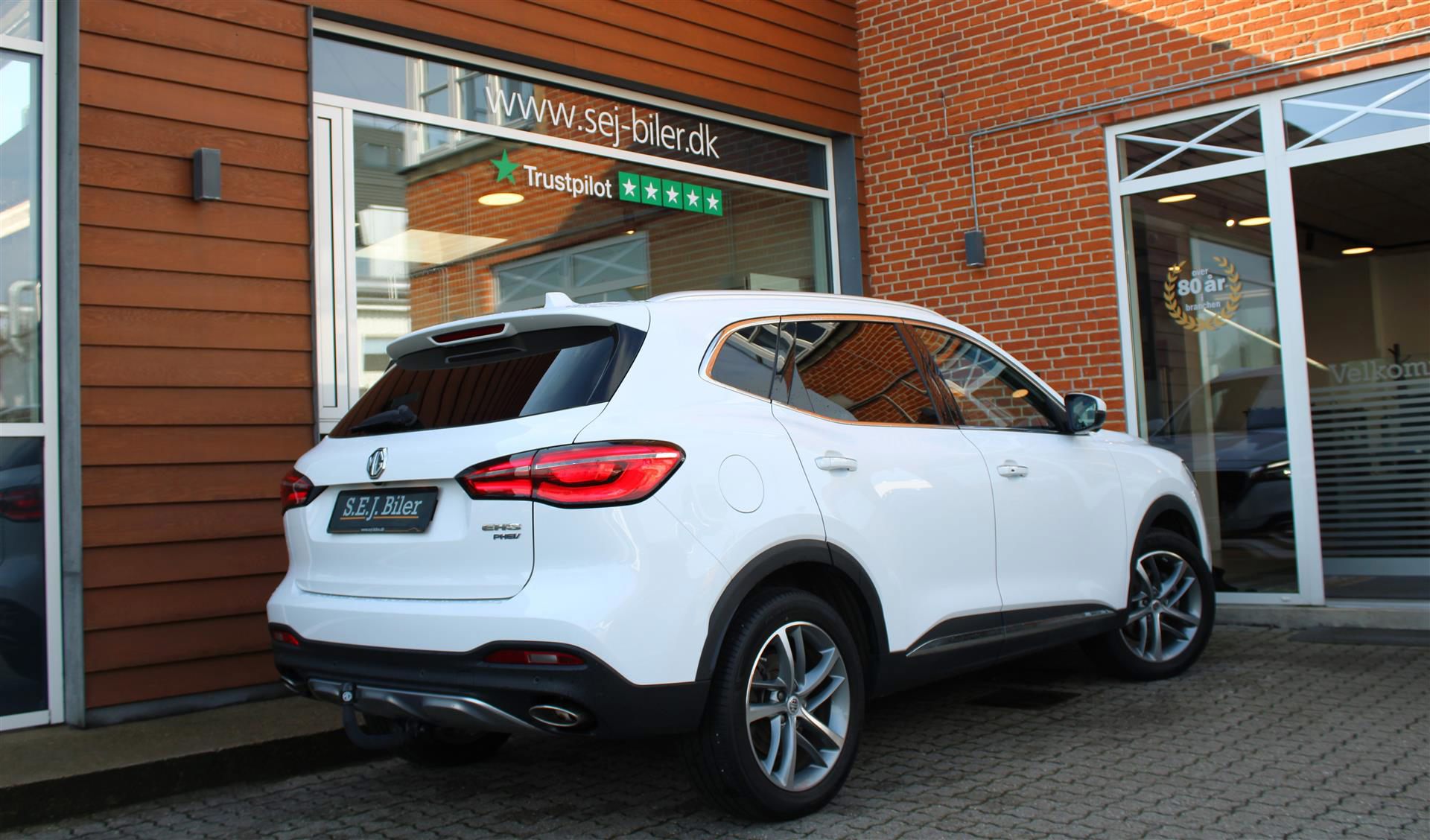 Billede af MG EHS 1,5 T GDI  Plugin-hybrid Luxury 258HK 5d 10g Aut.