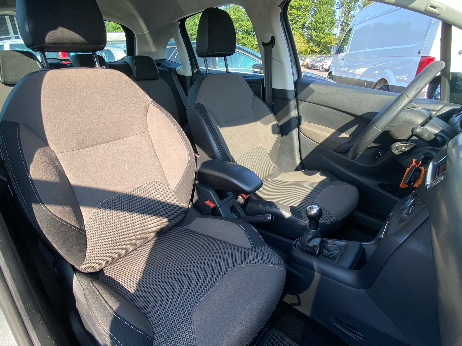 Billede af Citroën C3 1,6 Blue HDi Seduction Complet start/stop 100HK 5d