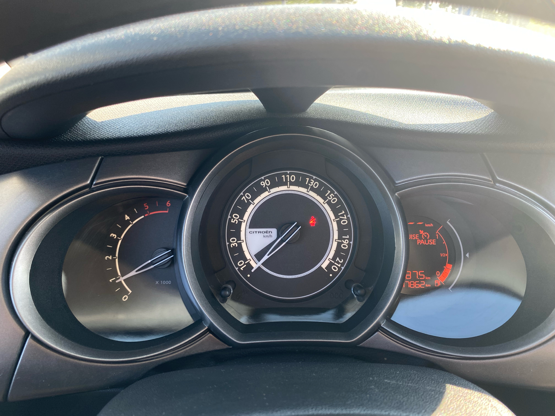 Billede af Citroën C3 1,6 Blue HDi Seduction Complet start/stop 100HK 5d