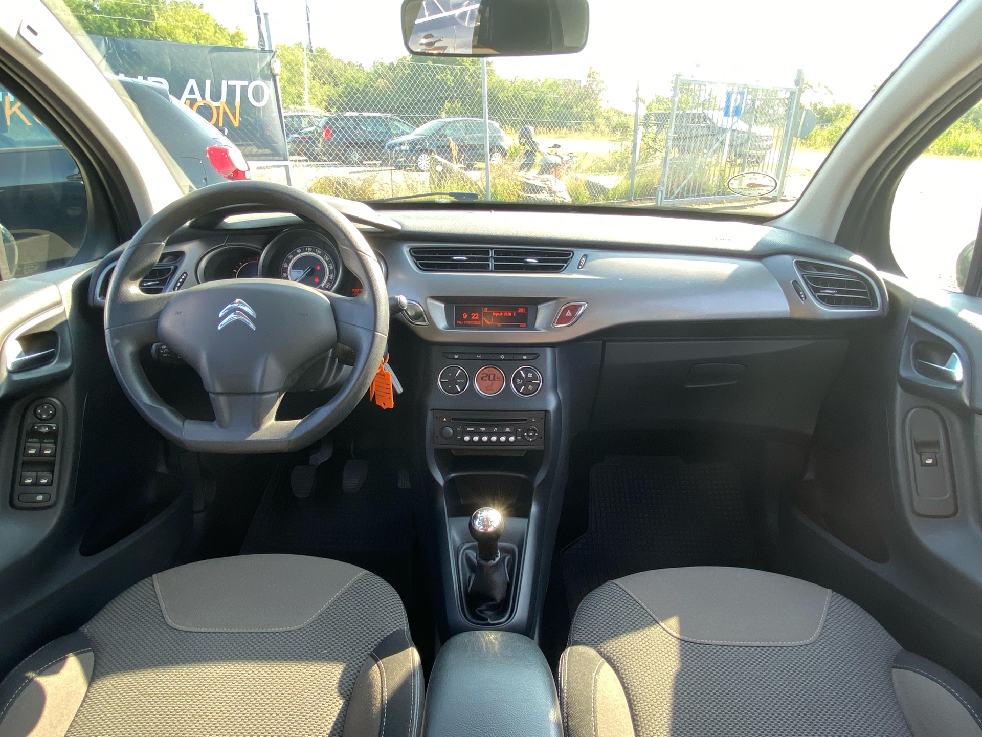 Billede af Citroën C3 1,6 Blue HDi Seduction Complet start/stop 100HK 5d