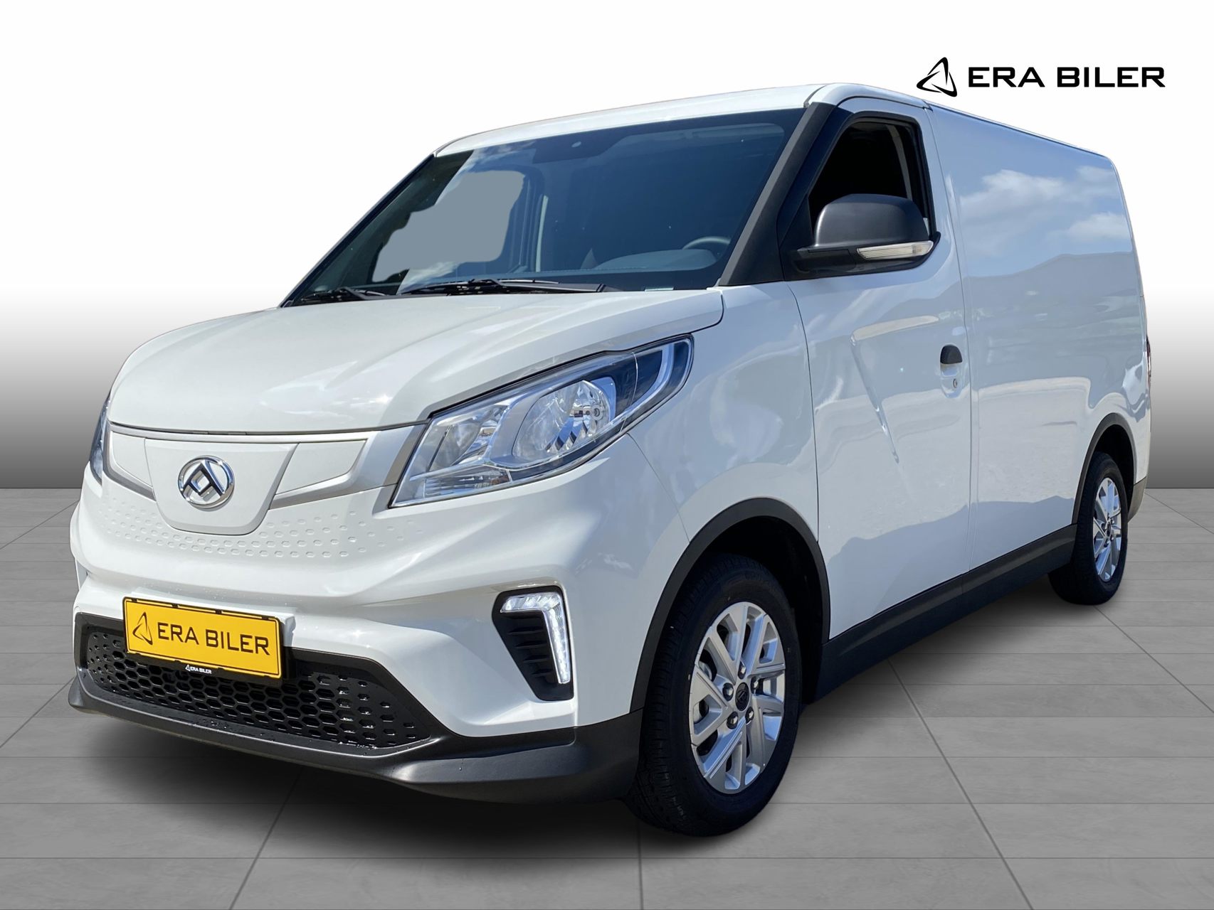 Billede af Maxus e-Deliver 3 SWB 50,2 kWh EL 122HK Van Aut.