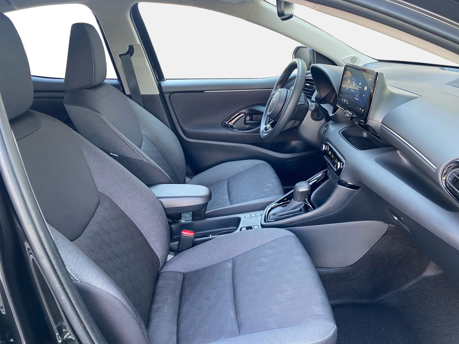 Billede af Toyota Yaris 1,5 Hybrid Style Comfort 116HK 5d Trinl. Gear