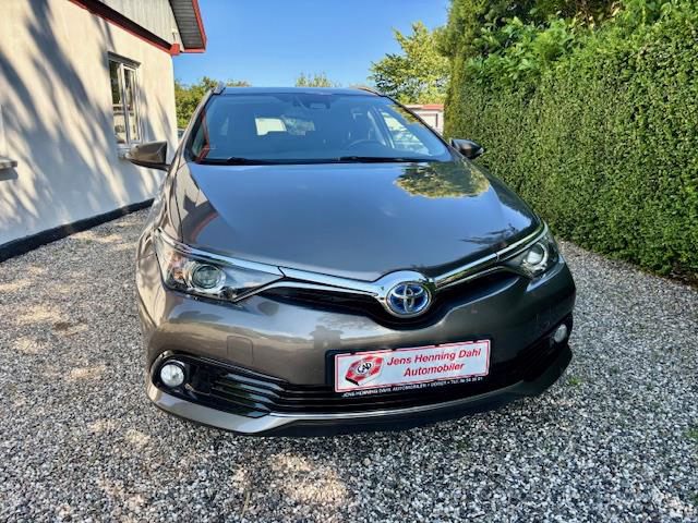 Billede af Toyota Auris Touring Sports 1,8 Hybrid H2 Comfort 136HK Stc Aut.