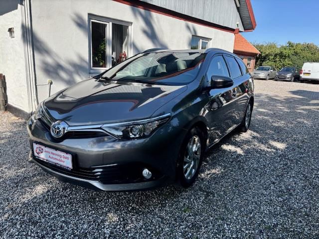 Billede af Toyota Auris Touring Sports 1,8 Hybrid H2 Comfort 136HK Stc Aut.