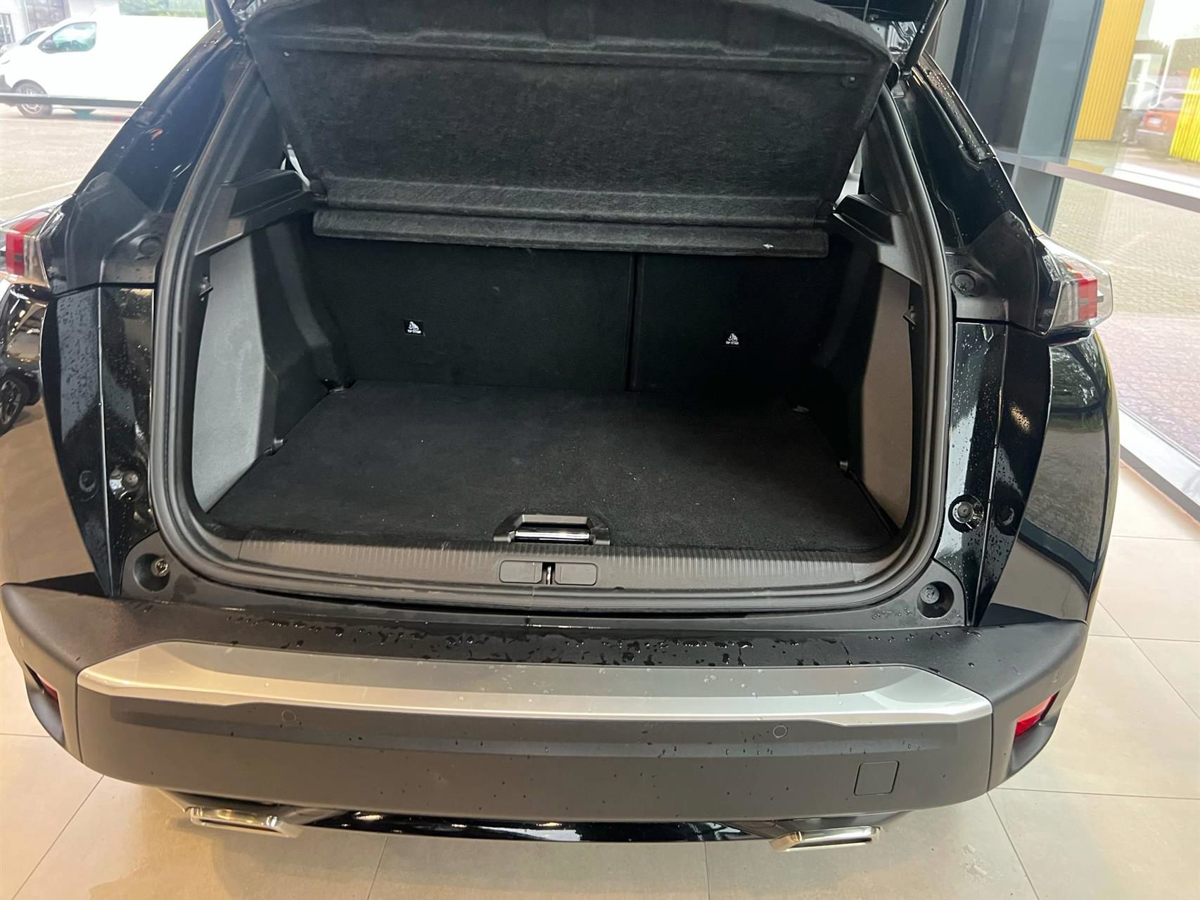 Billede af Peugeot 2008 1,2 PureTech Allure Pack 130HK 5d