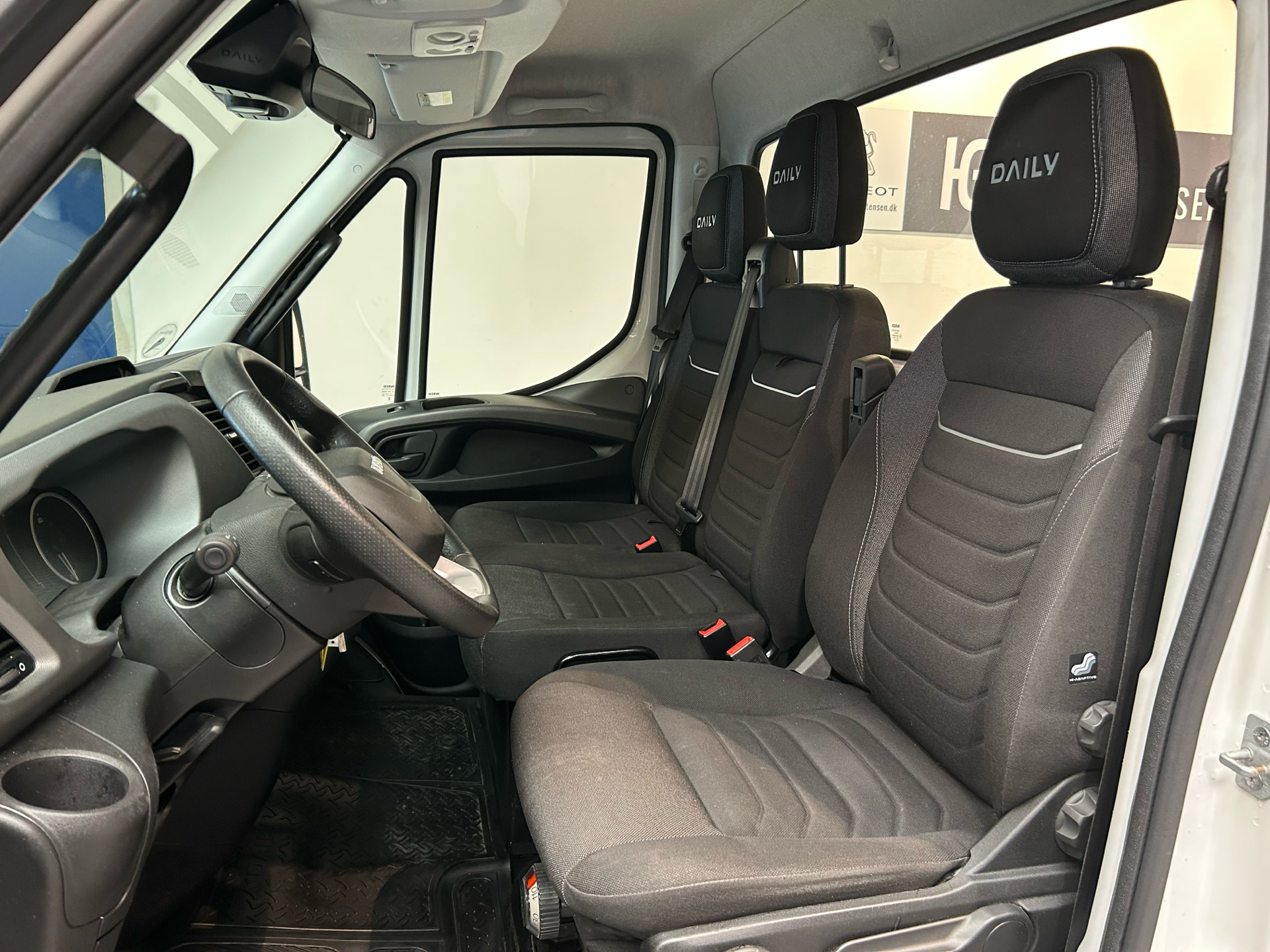 Billede af Iveco Daily 35S16 4100mm 2,3 D Hi-Matic 156HK Ladv./Chas. 8g Aut.